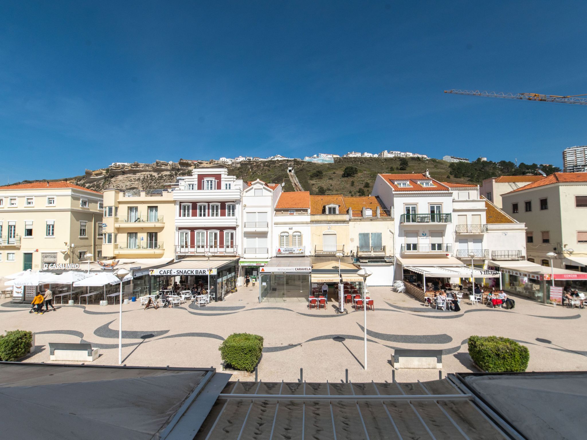 Mit Blick auf das Wasser-Buiten