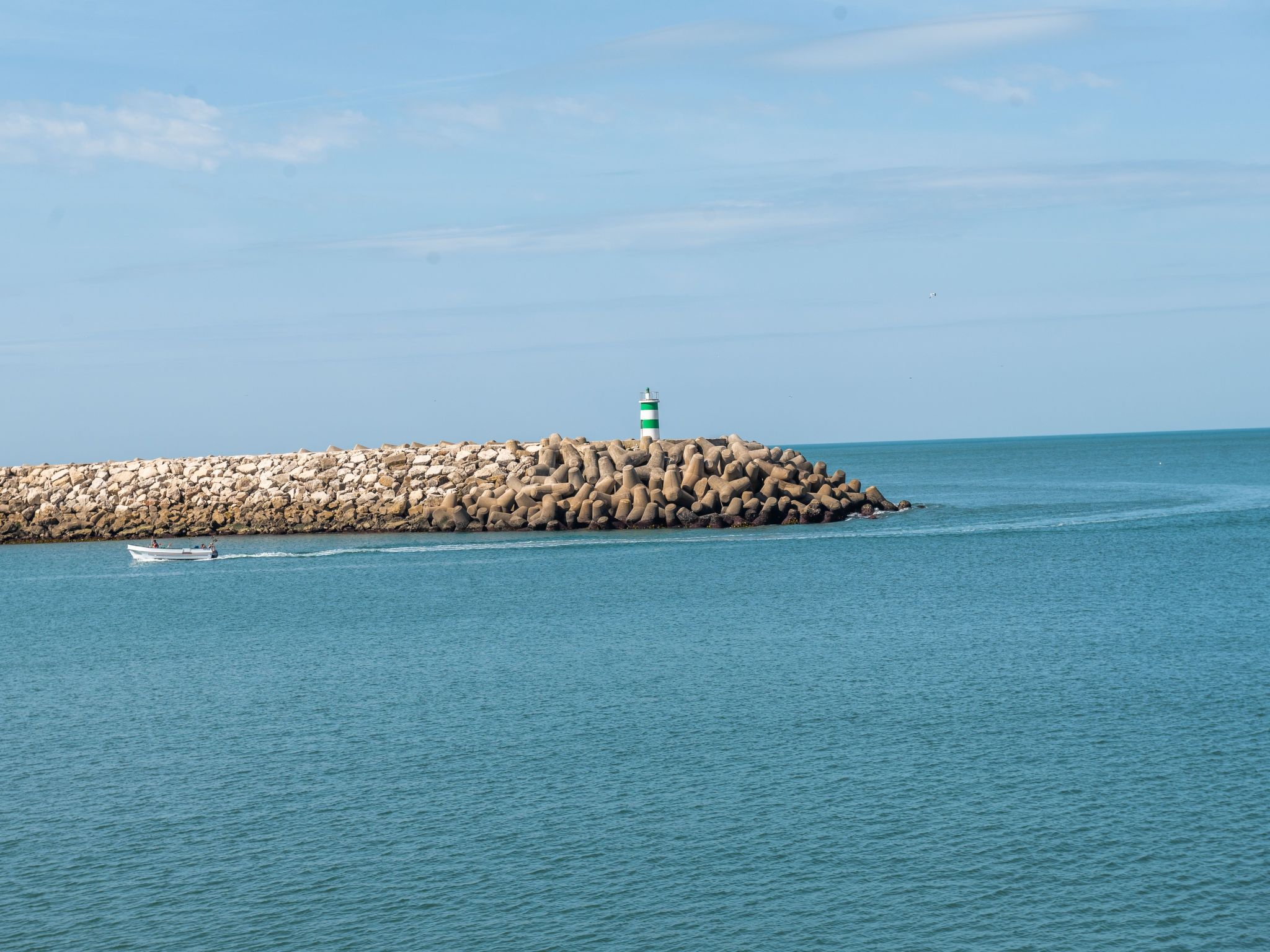 Mit Blick auf das Wasser-Image-tags.info