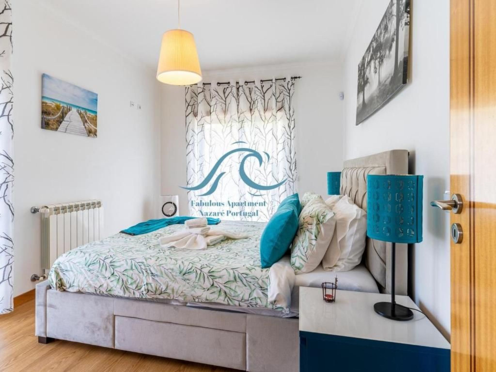 Genießen Sie den Balkon mit Blick auf das Meer-Dedans