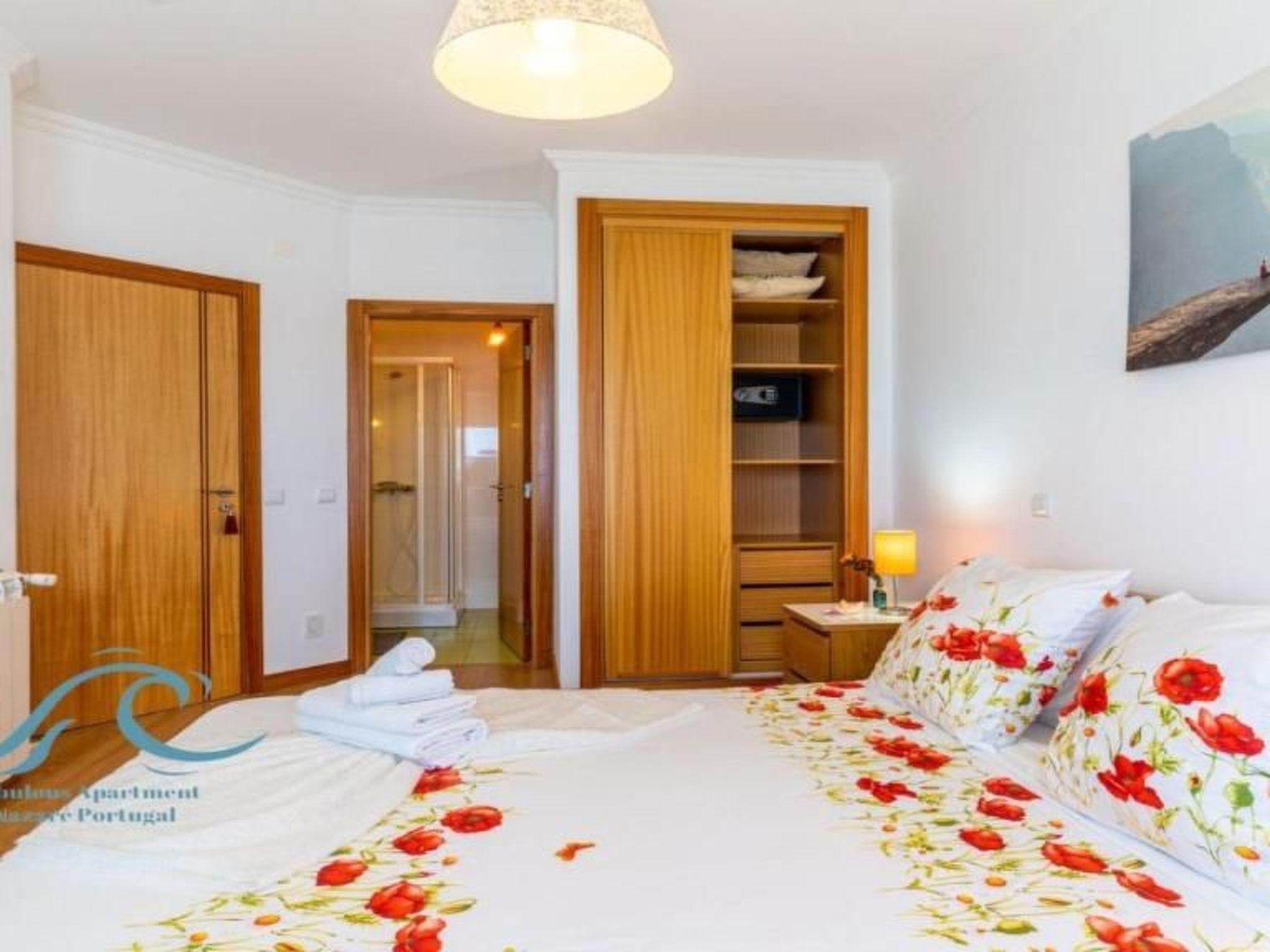 Genießen Sie den Balkon mit Blick auf das Meer-Dedans