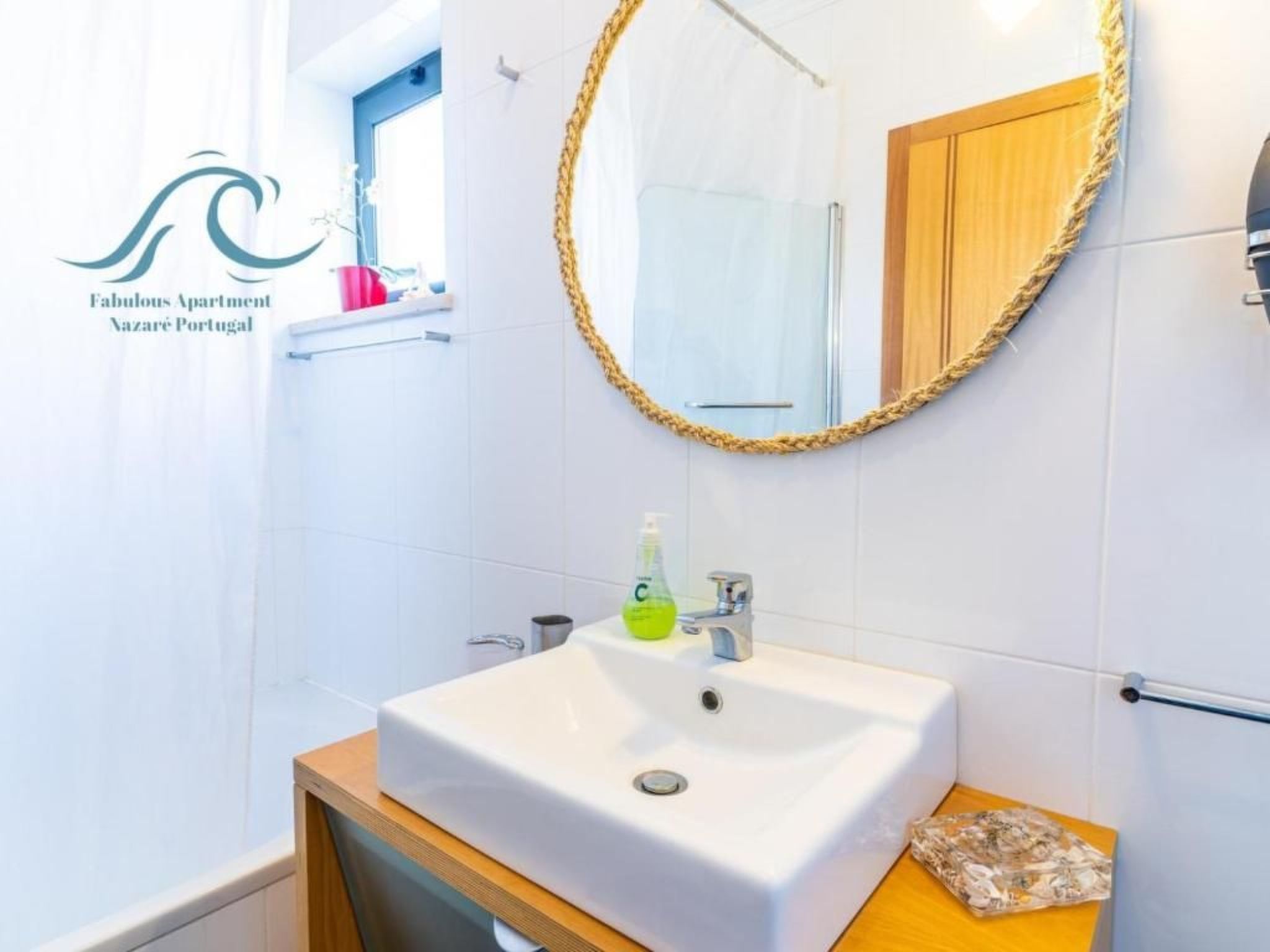 Genießen Sie den Balkon mit Blick auf das Meer-Dedans