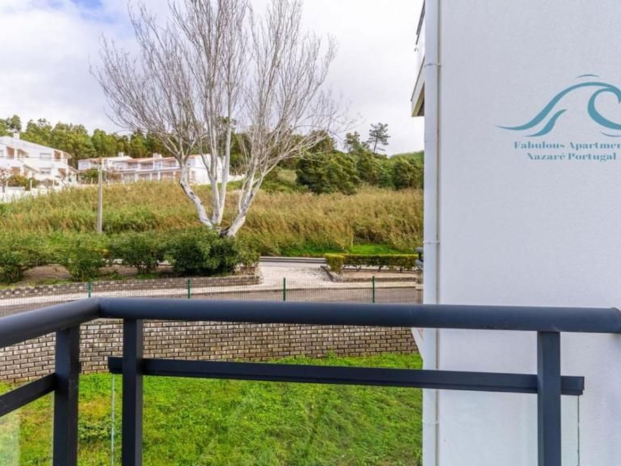 Genießen Sie den Balkon mit Blick auf das Meer-Dedans