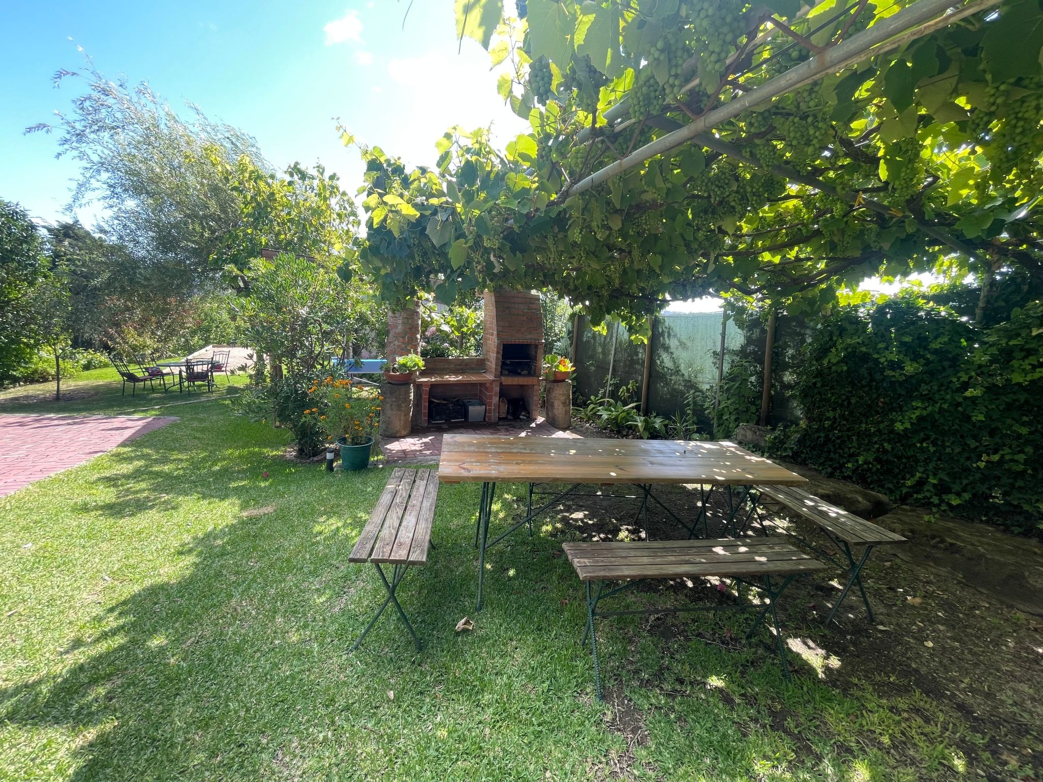 Gemütliches Ferienhaus mit großem Gemeinschaftspool und Garten-Dehors