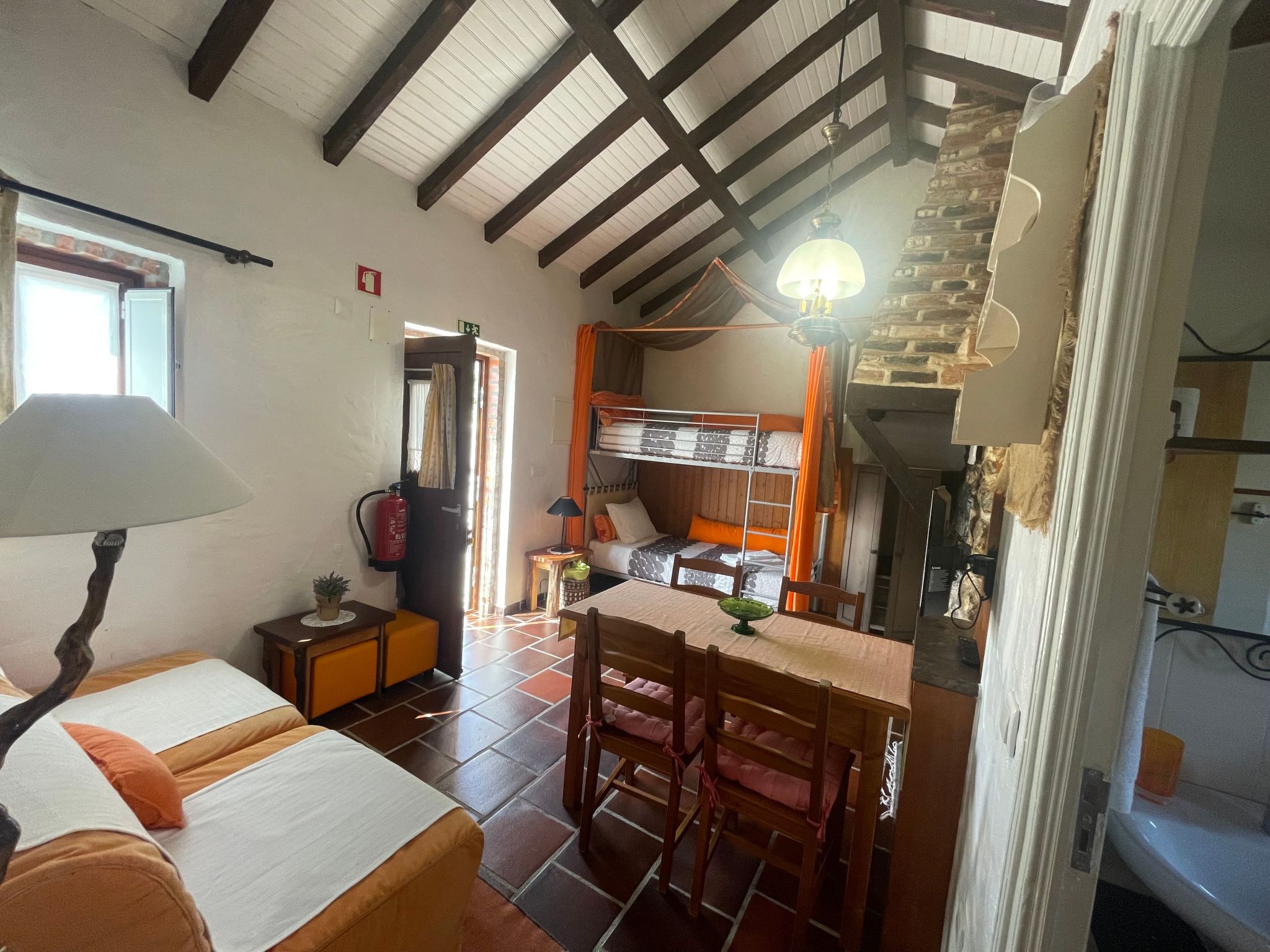 Casa de Forno - Das charmante Ofenhaus-Dedans