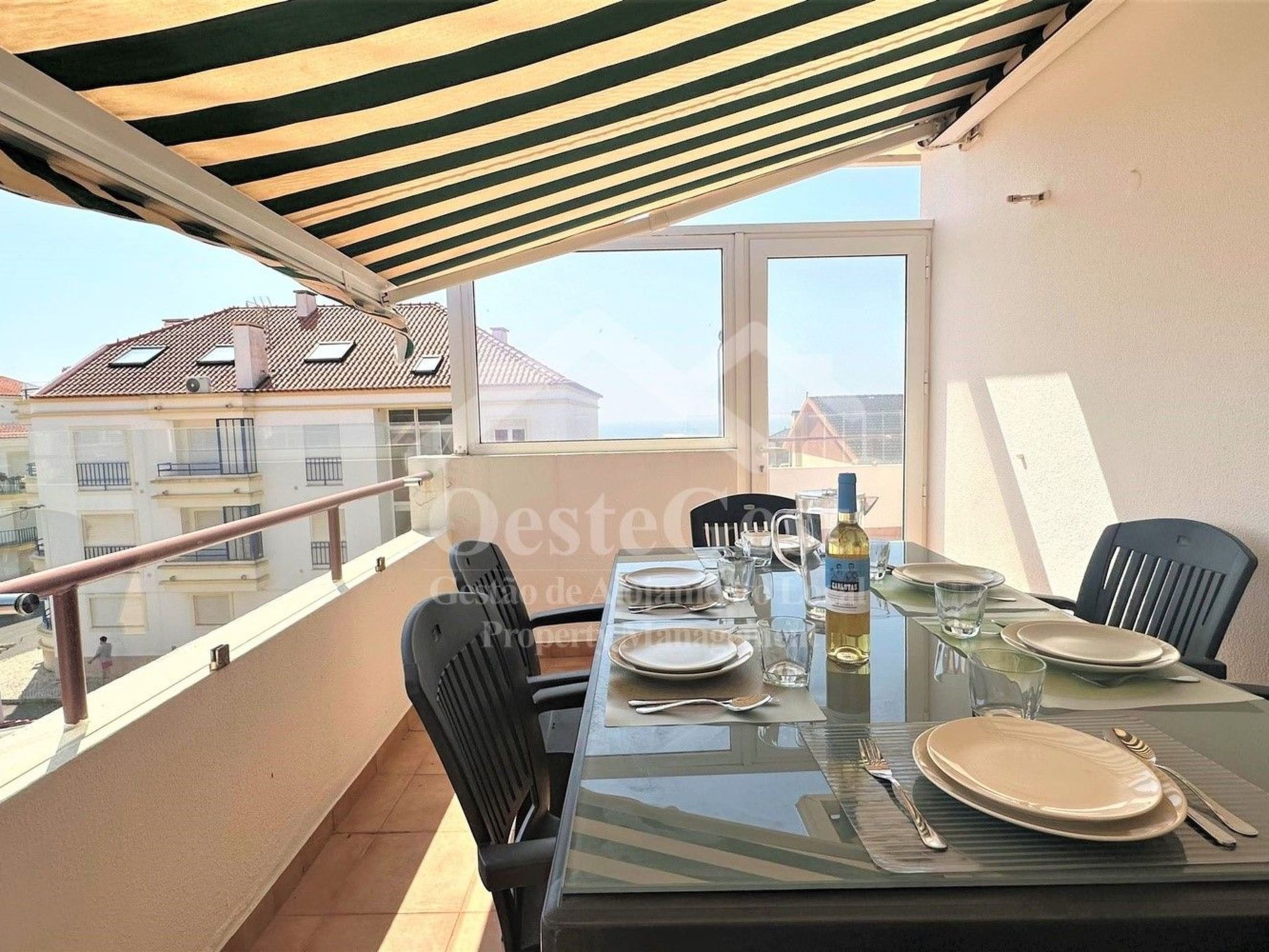 Weißer Sand Balkone