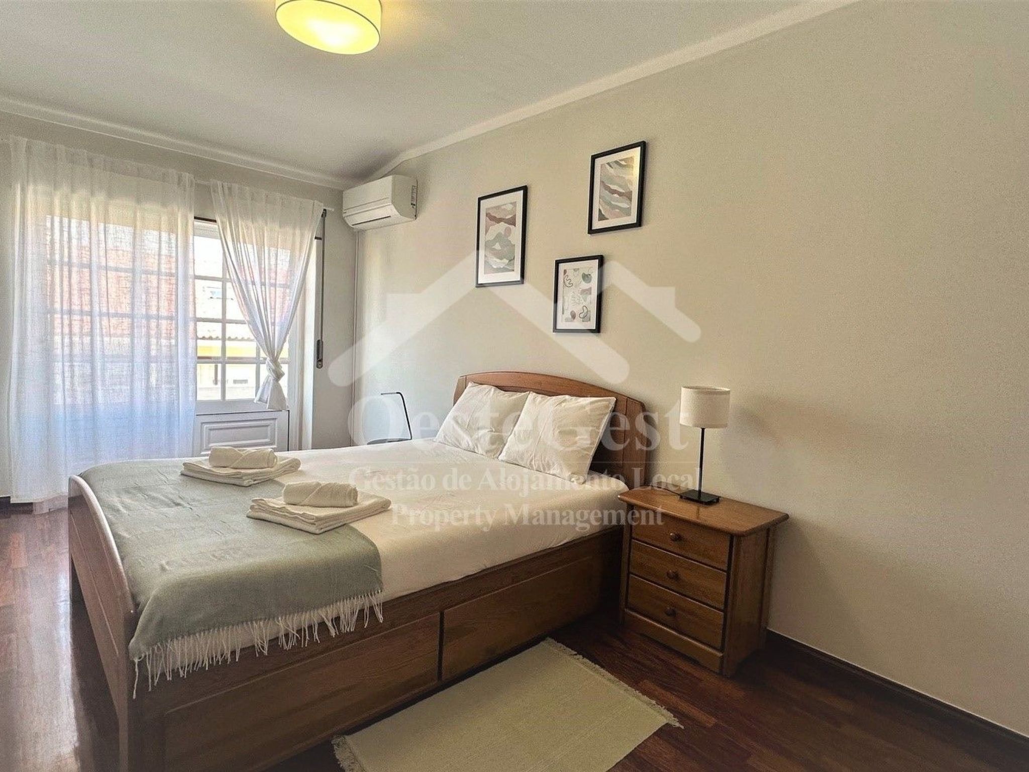 Weißer Sand Balkone-Dedans