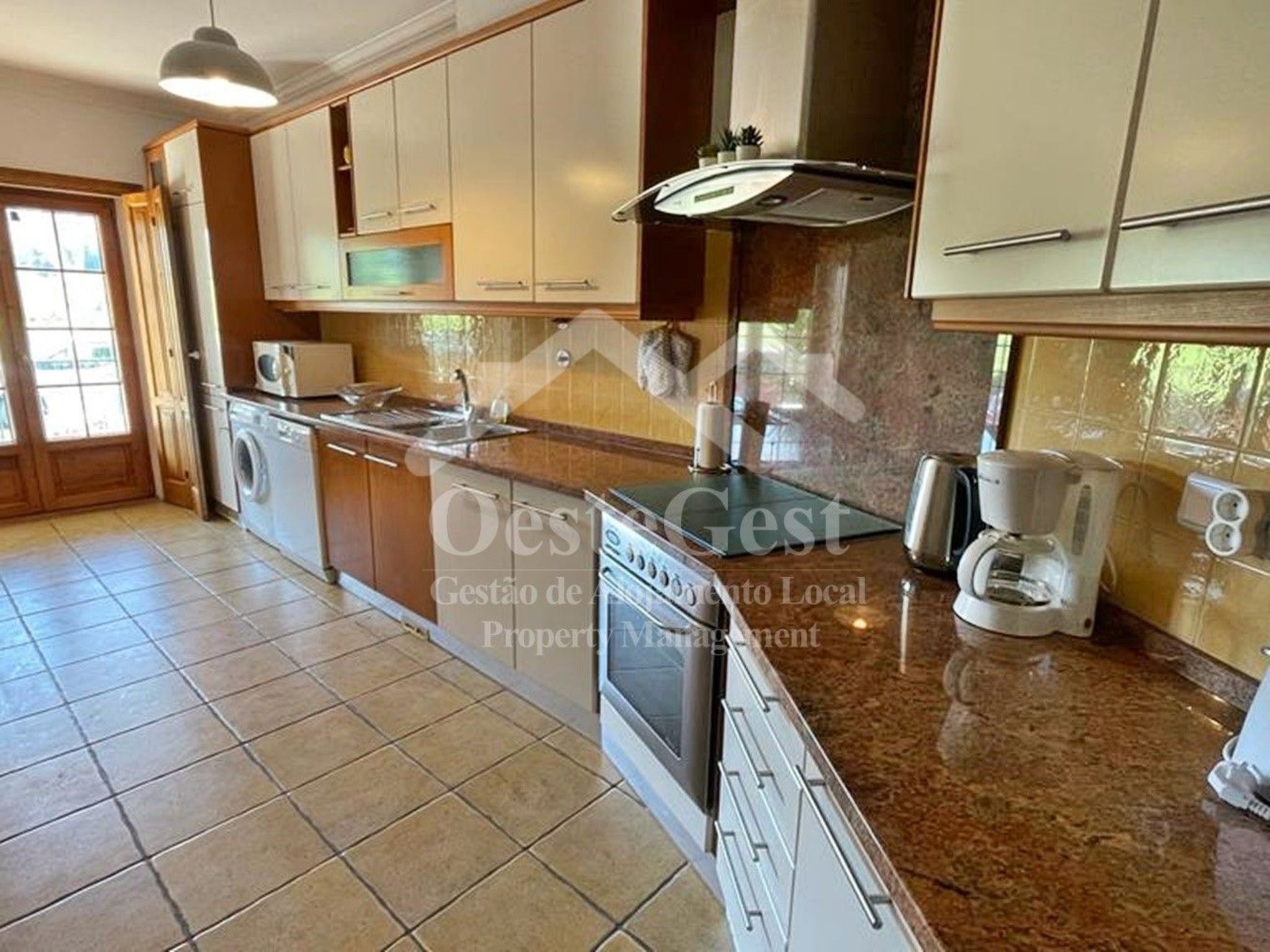 Haus der Sonne-Dedans