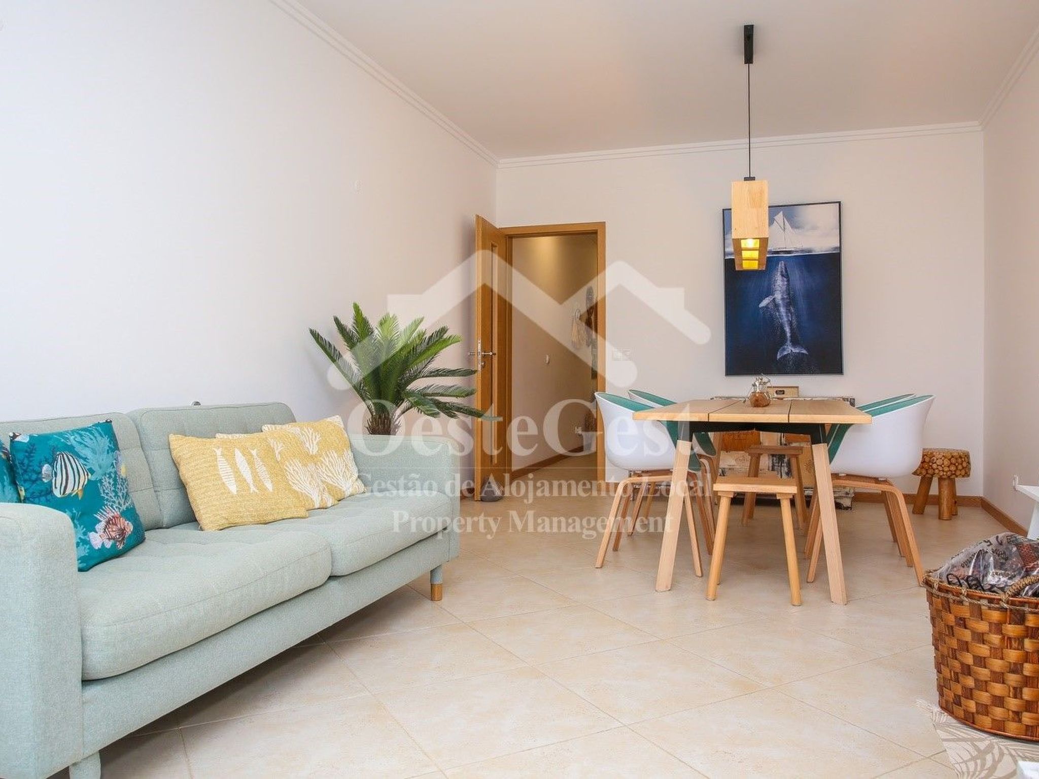 Haus Menezes - Drinnen