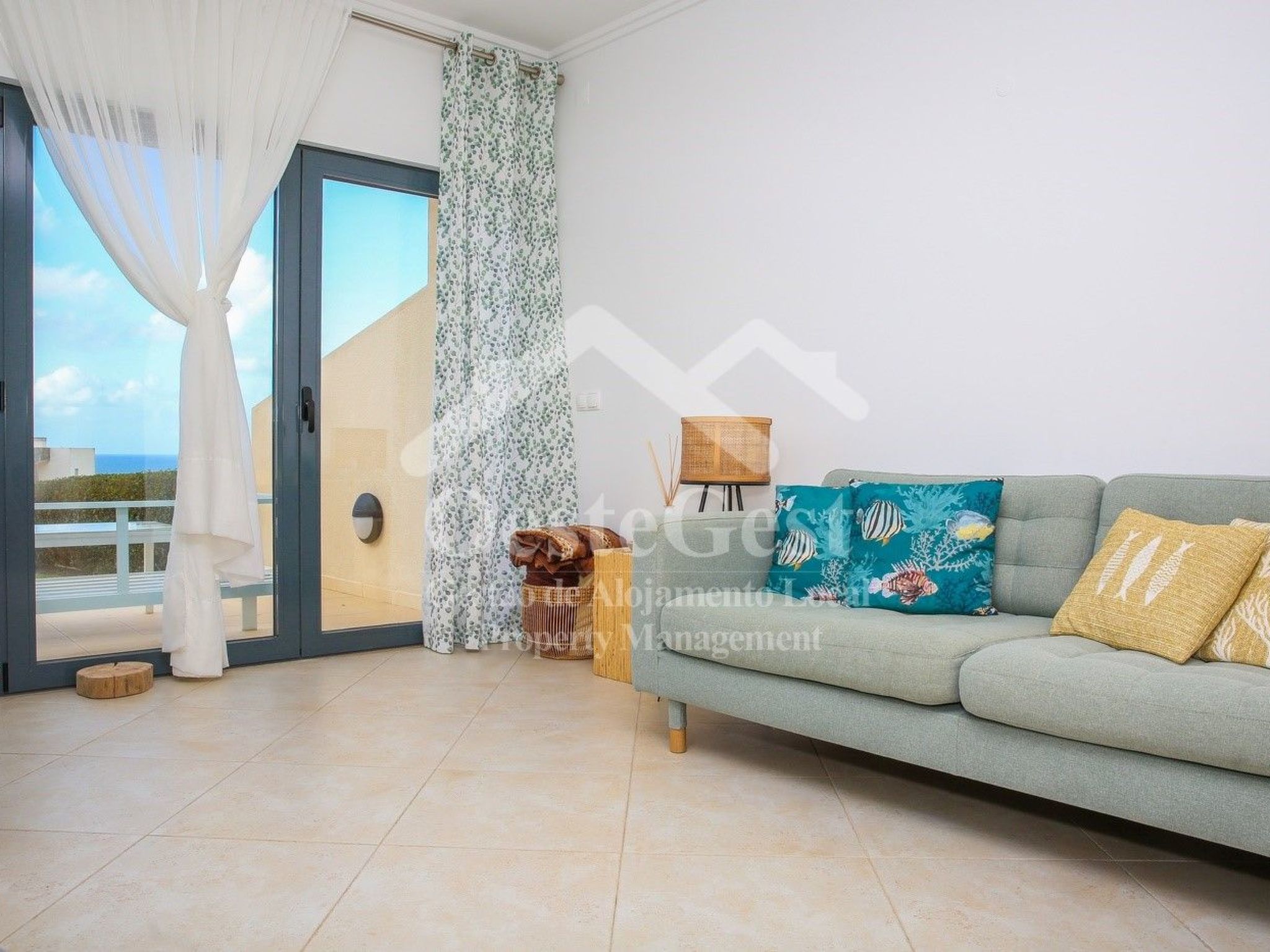 Haus Menezes - Drinnen