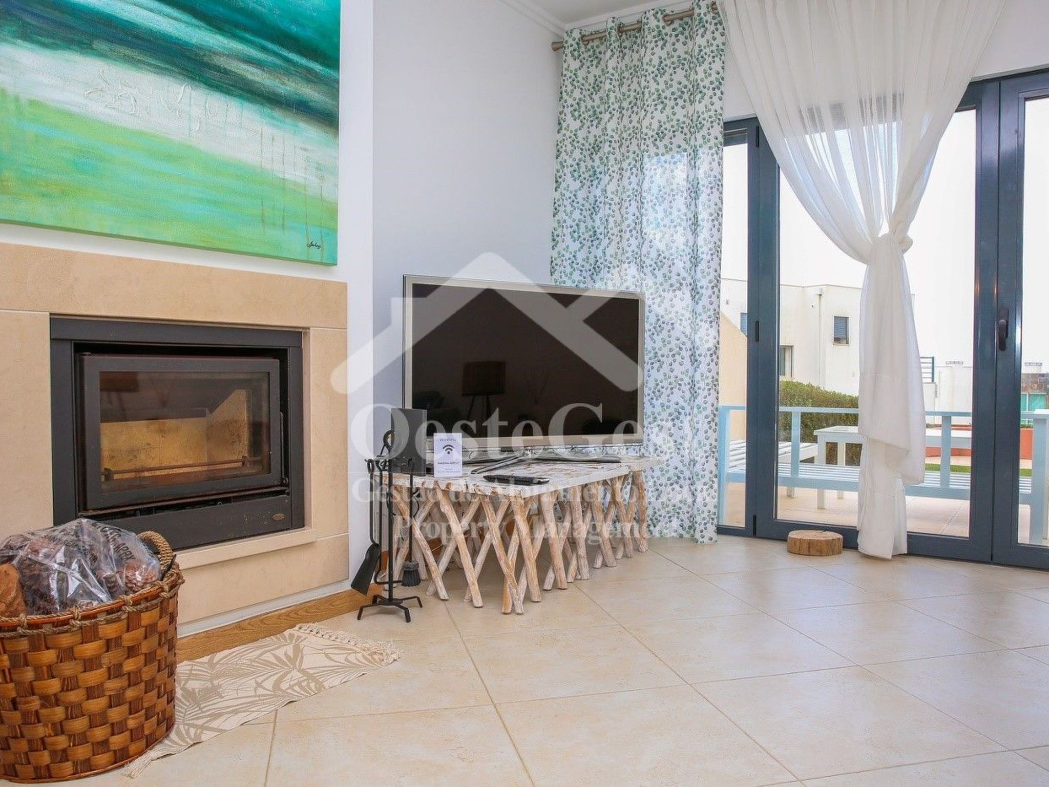 Haus Menezes - Drinnen