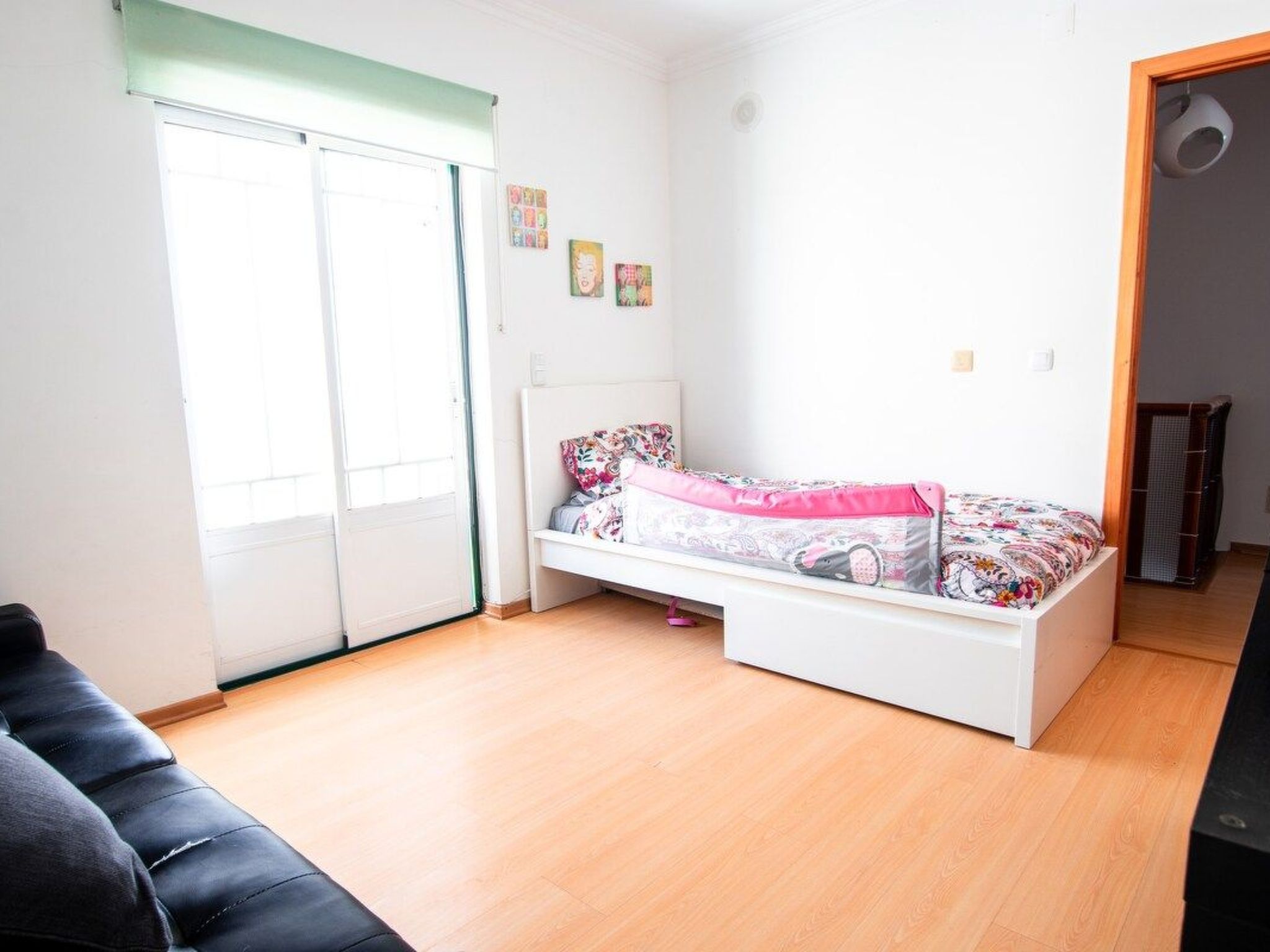 Villa in der Nähe der Strände und der Landschaft-Image-tags.info