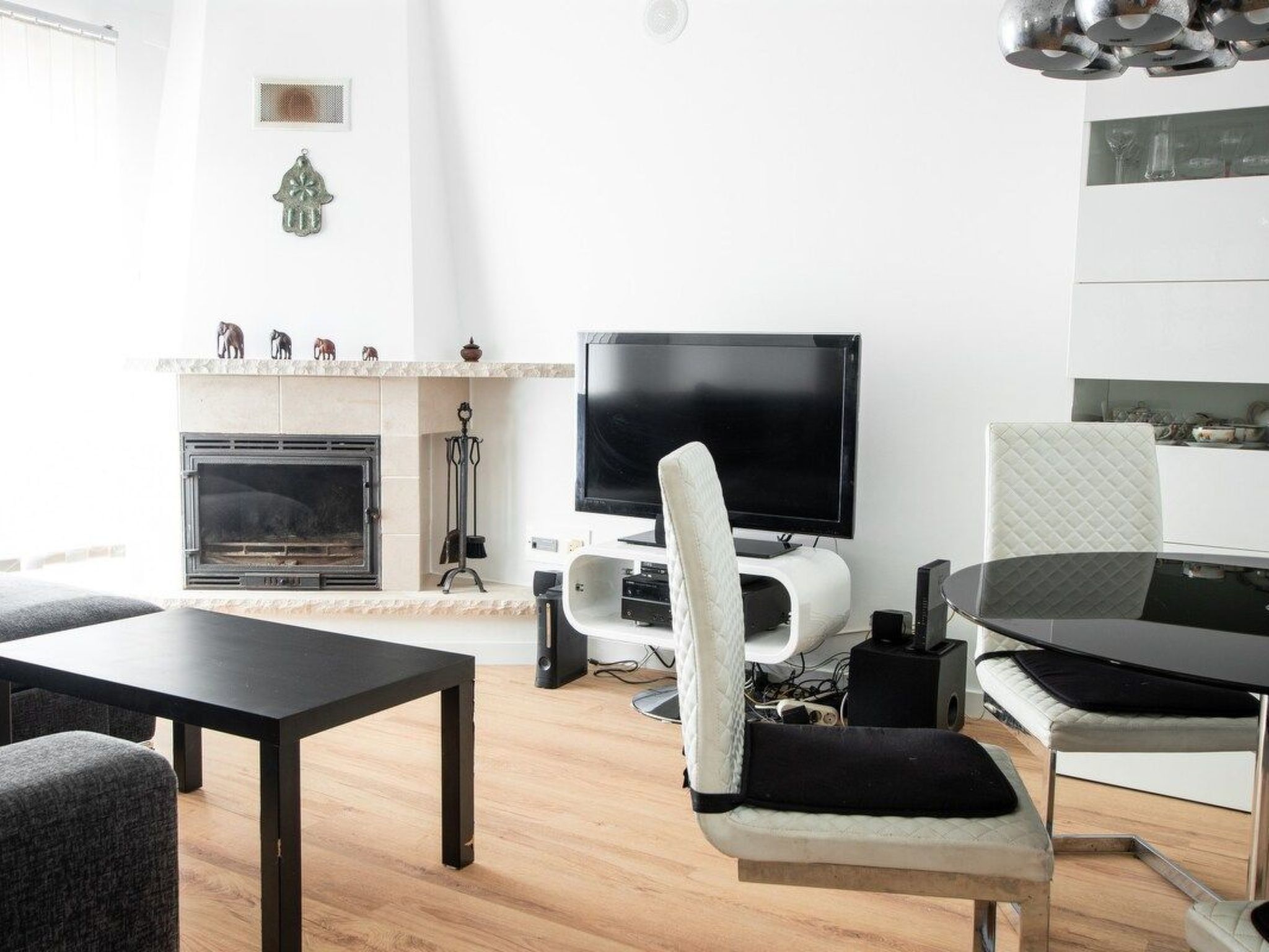 Villa in der Nähe der Strände und der Landschaft-Image-tags.info