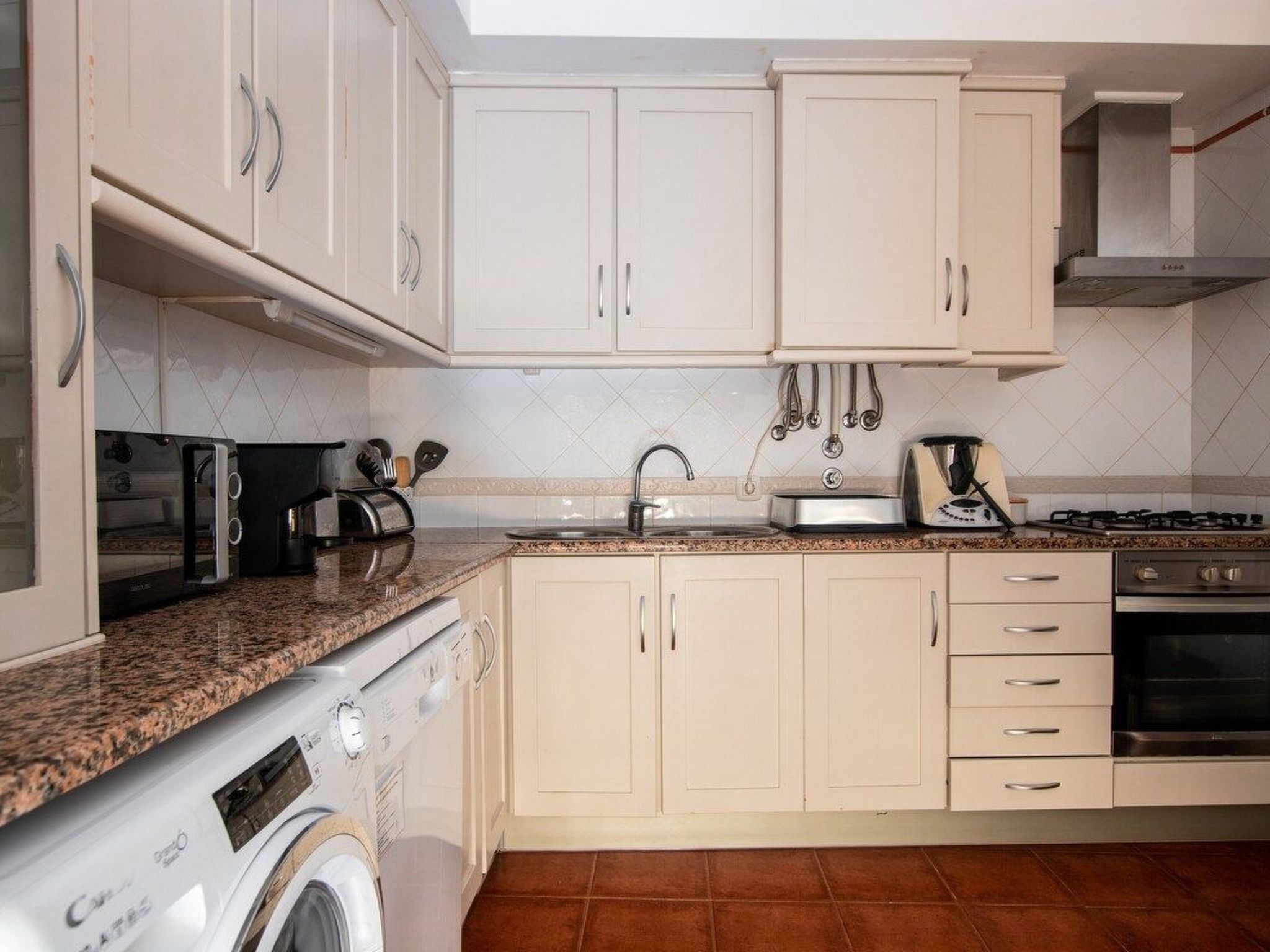 Villa in der Nähe der Strände und der Landschaft-Image-tags.info