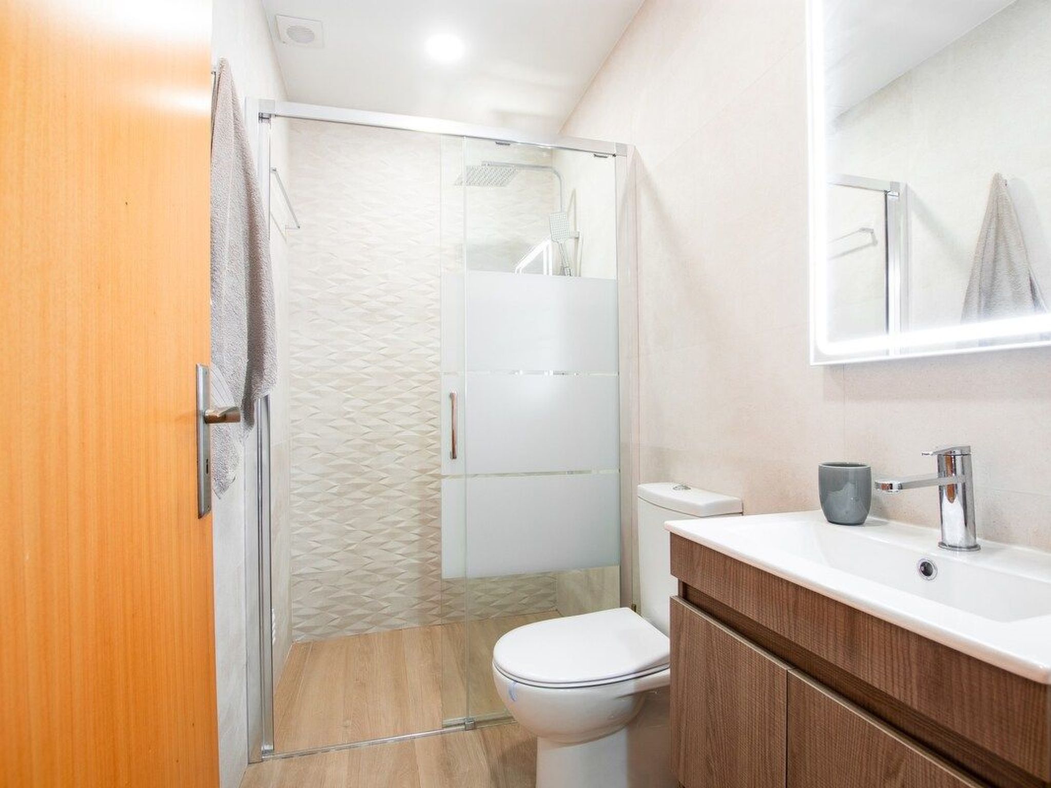 Villa in der Nähe der Strände und der Landschaft-Image-tags.info