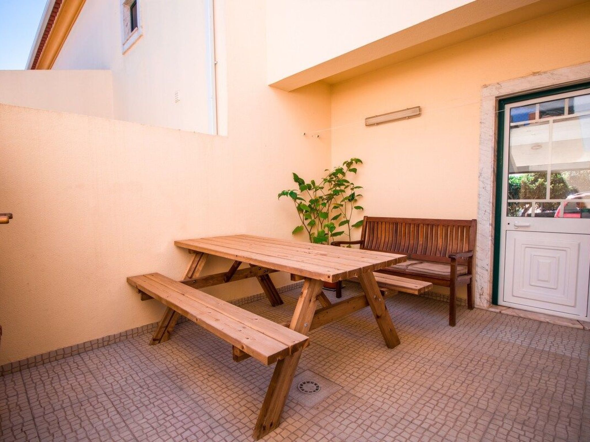 Villa in der Nähe der Strände und der Landschaft-Image-tags.info