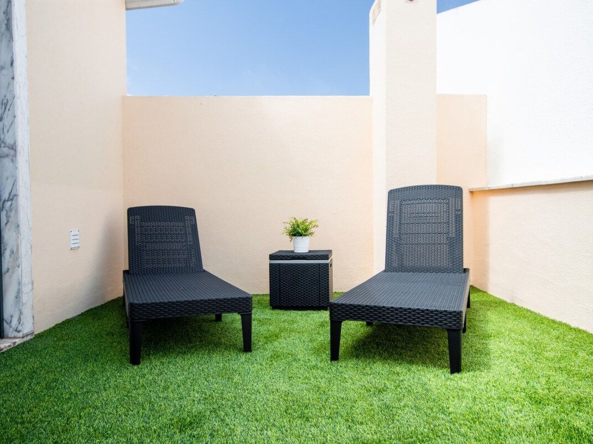 Villa in der Nähe der Strände und der Landschaft-Image-tags.info