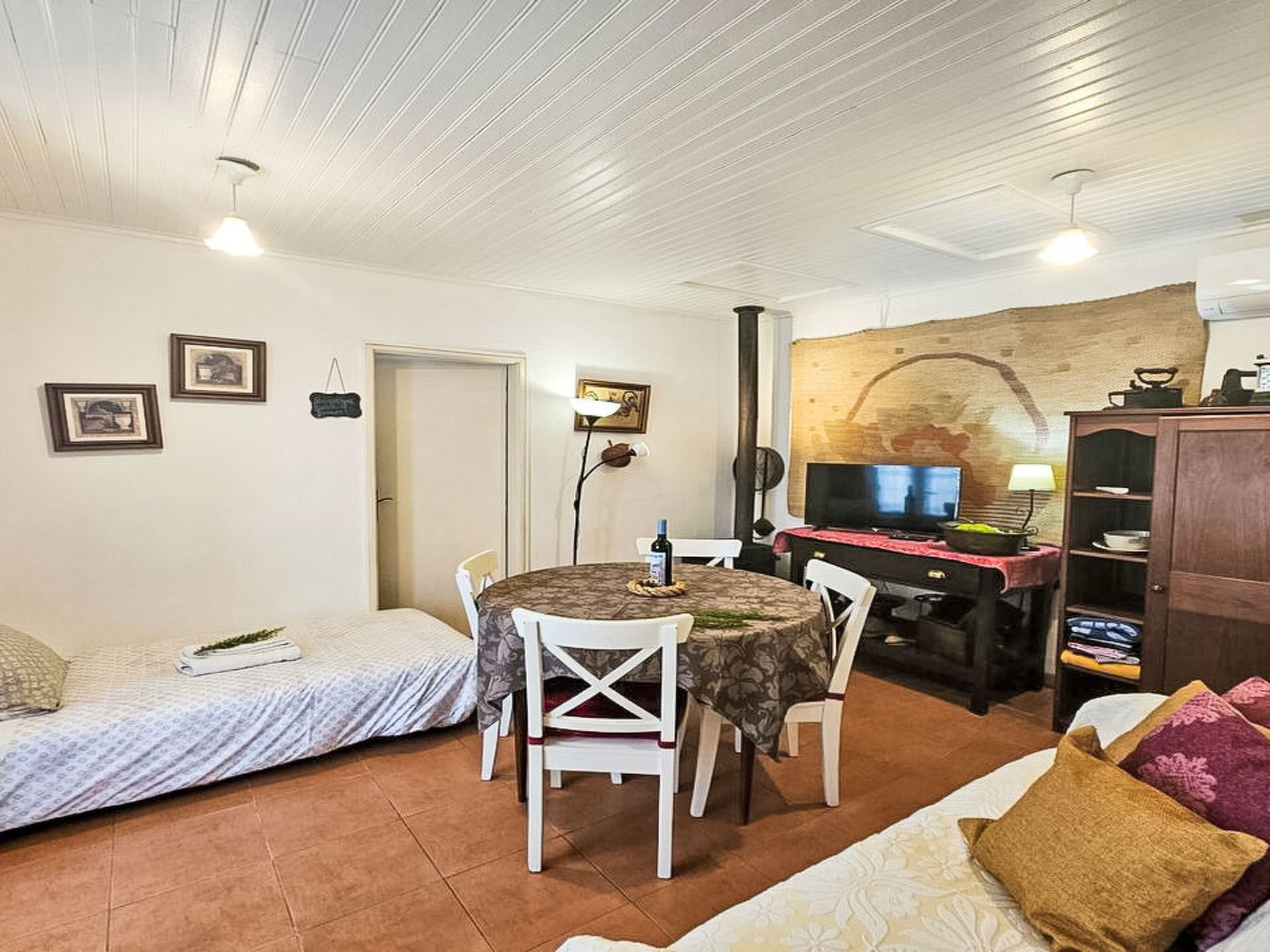 Haus in einem Bauernhof zwischen Weinbergen 1 - Binnen