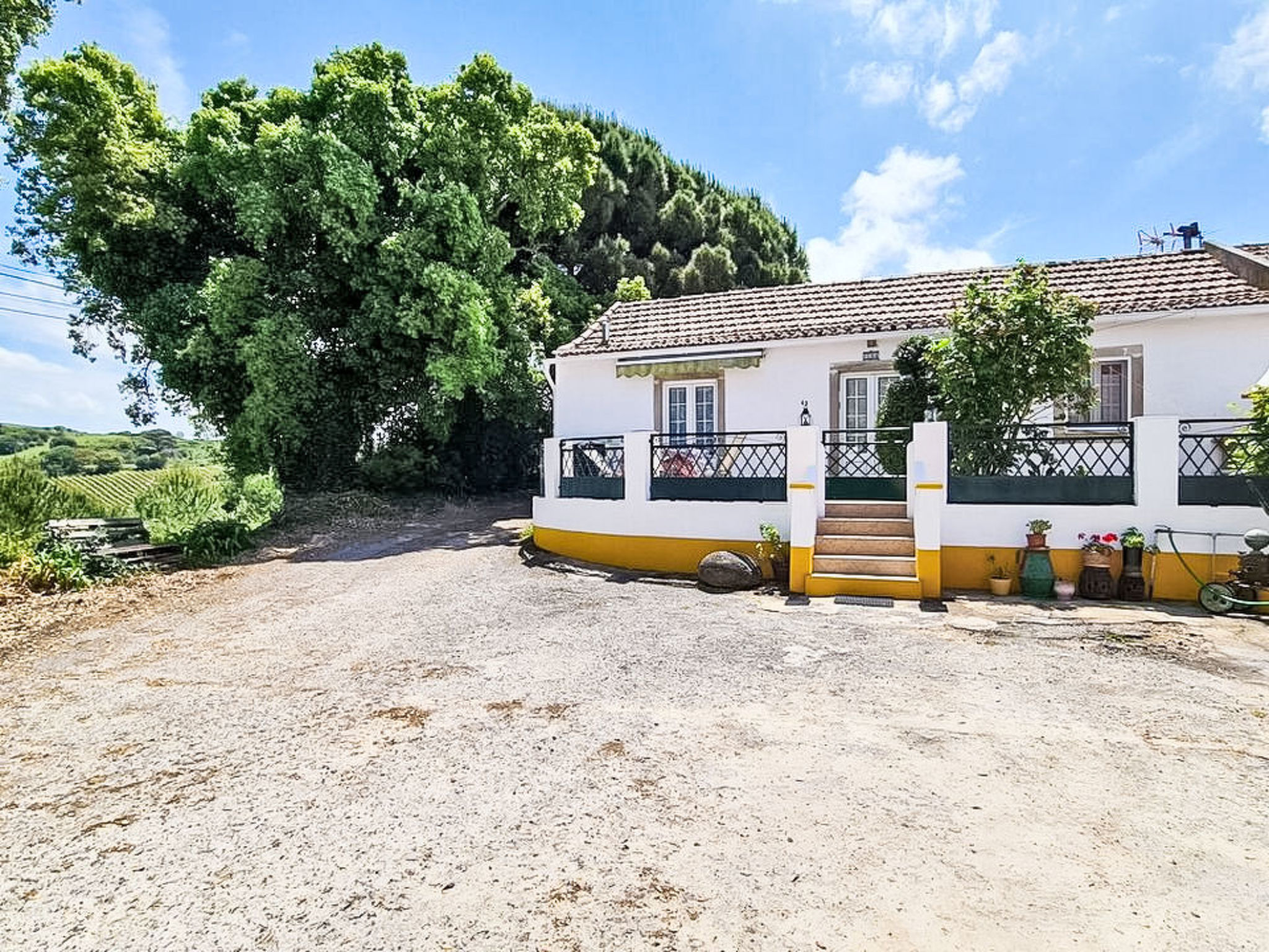 Haus in einem Bauernhof zwischen Weinbergen 1 - Buiten