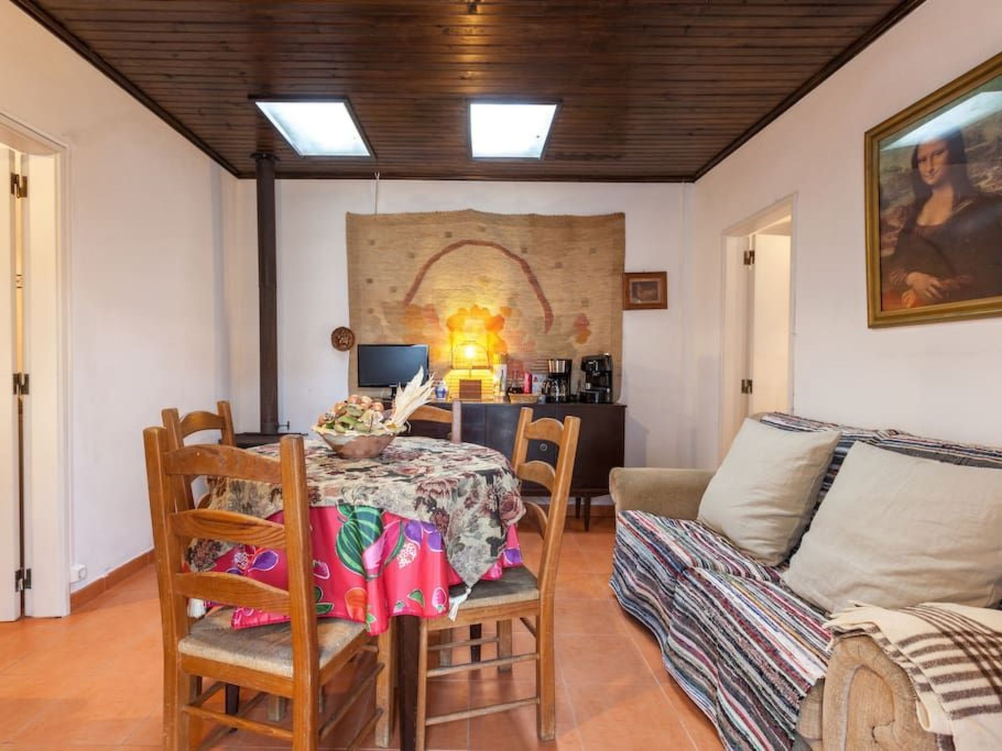 Haus in einem Bauernhof zwischen Weinbergen 1-Image-tags.info