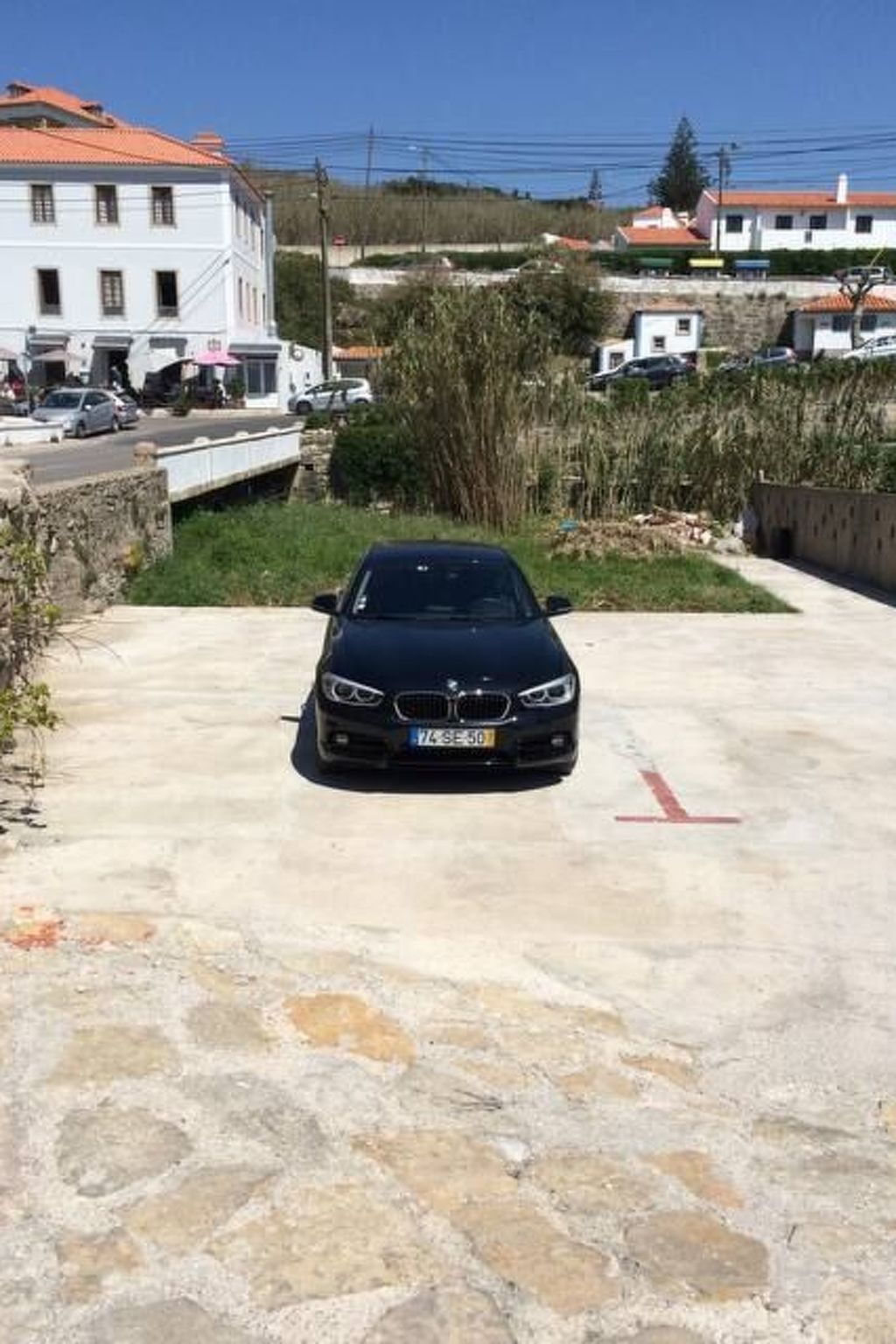 Schöne Wohnung in Azenhas Mar mit privatem Balkon