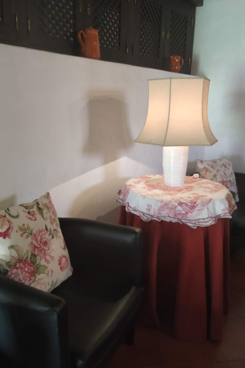 Schöne Wohnung in Azenhas Mar mit großem Garten-Binnen