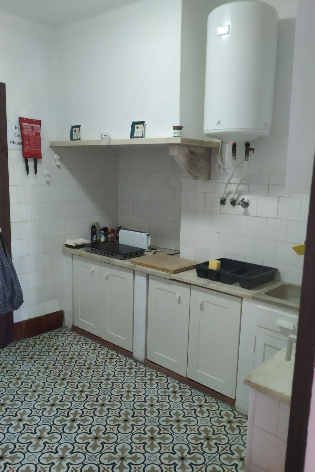 Schöne Wohnung in Azenhas Mar mit großem Garten-Binnen