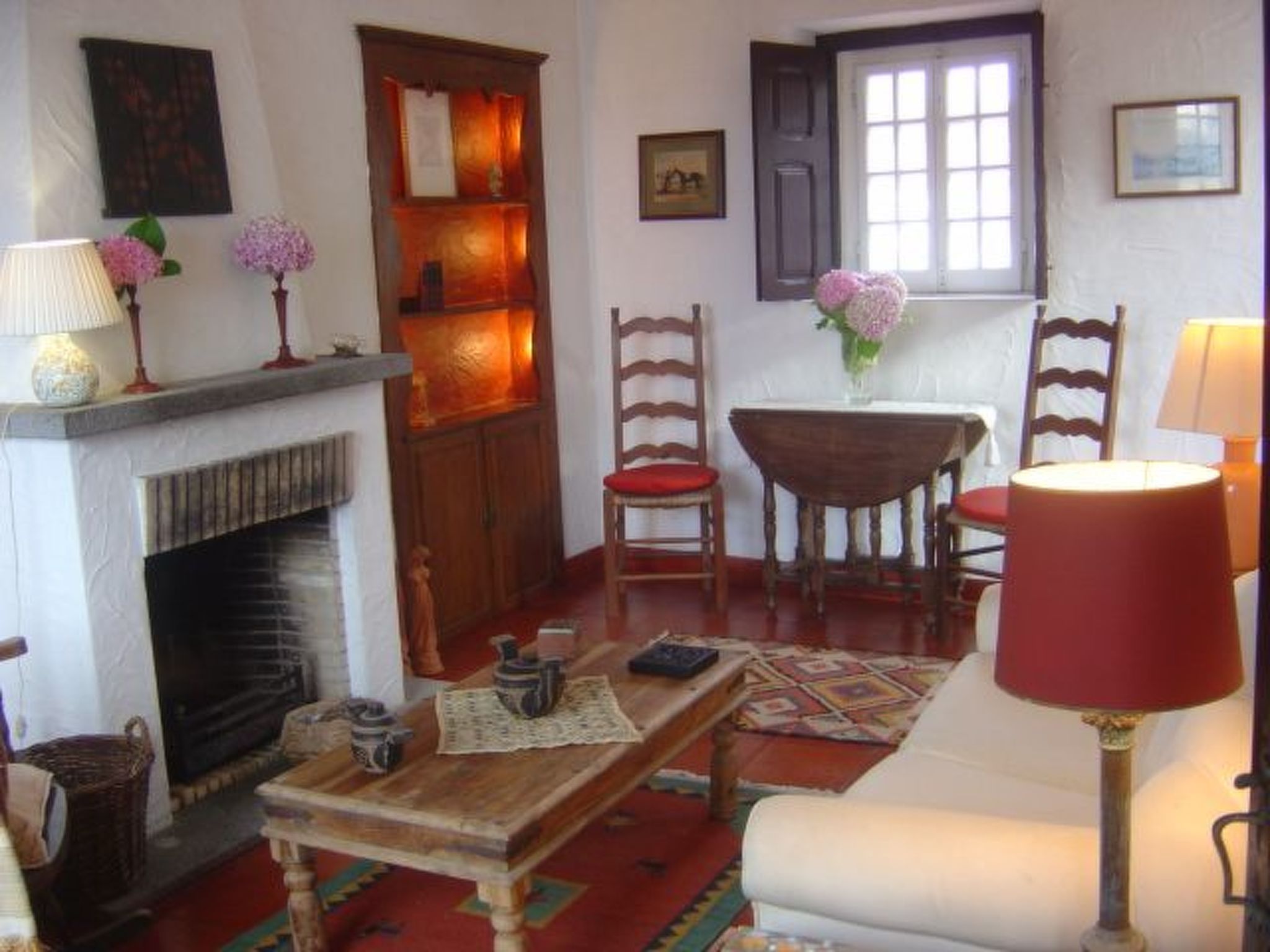 Wohnung in Azenhas Do Mar mit privatem Parkplatz