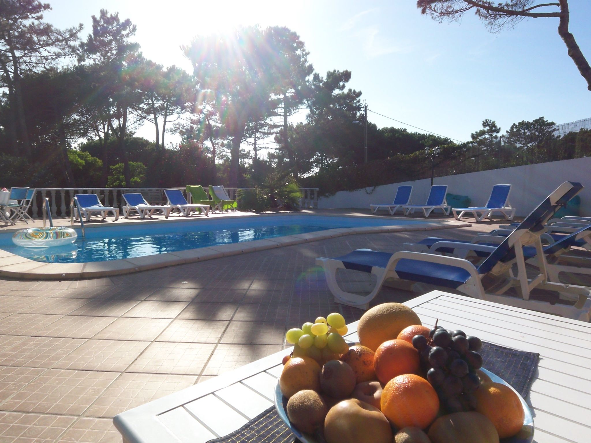 Schönes Ferienhaus in Colares mit Privatem Pool-Binnen