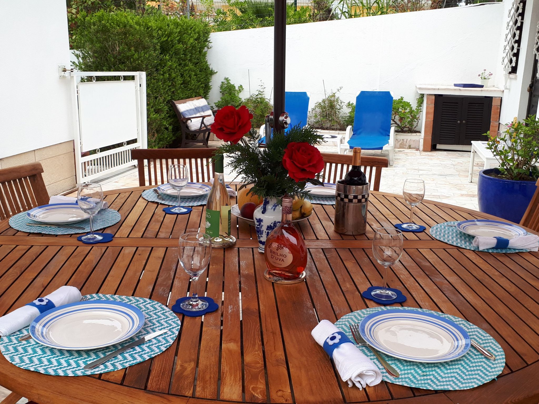 Schönes Ferienhaus in Colares mit Privatem Pool-Binnen