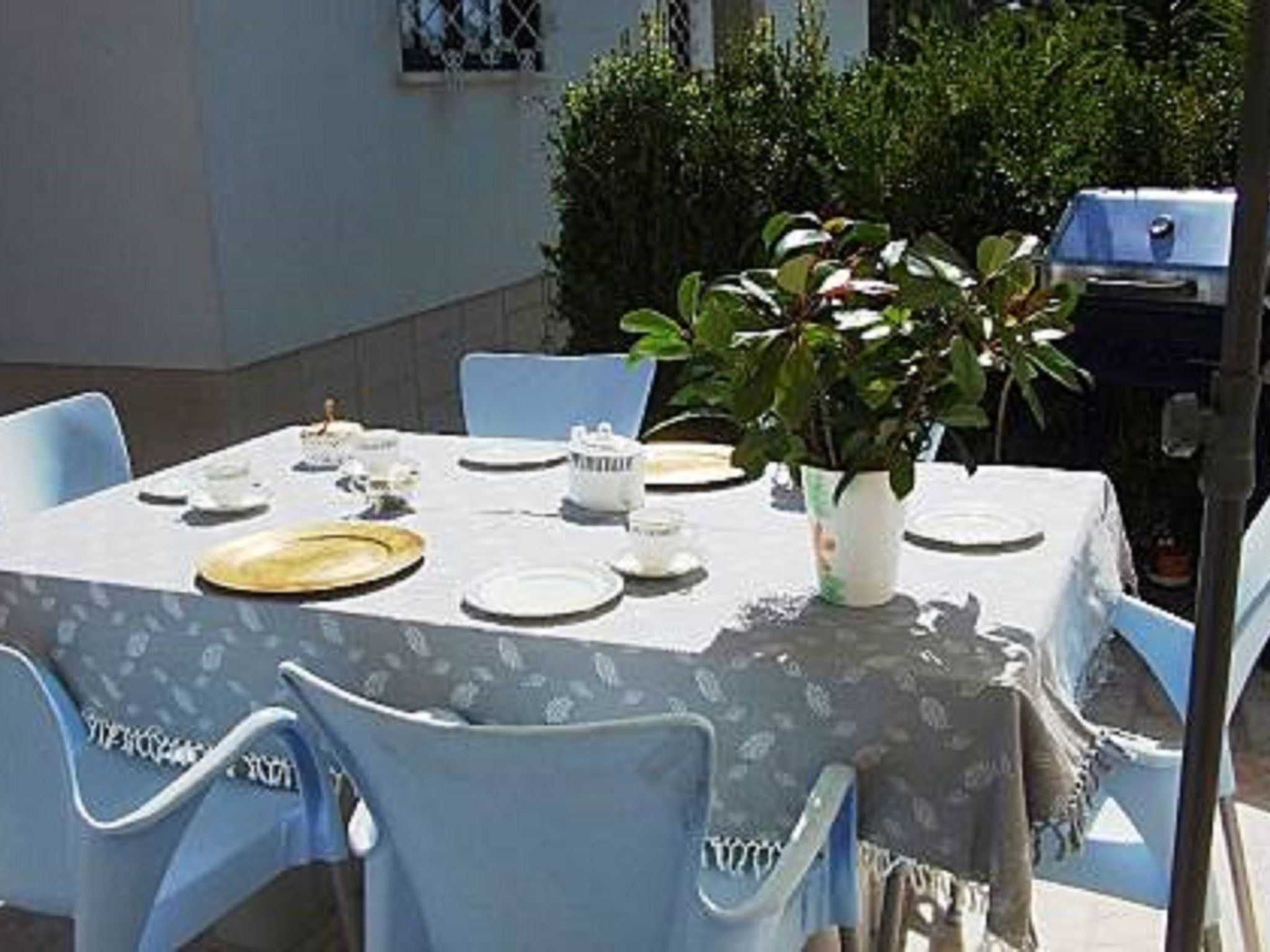 Schönes Ferienhaus in Colares mit Privatem Pool-Binnen