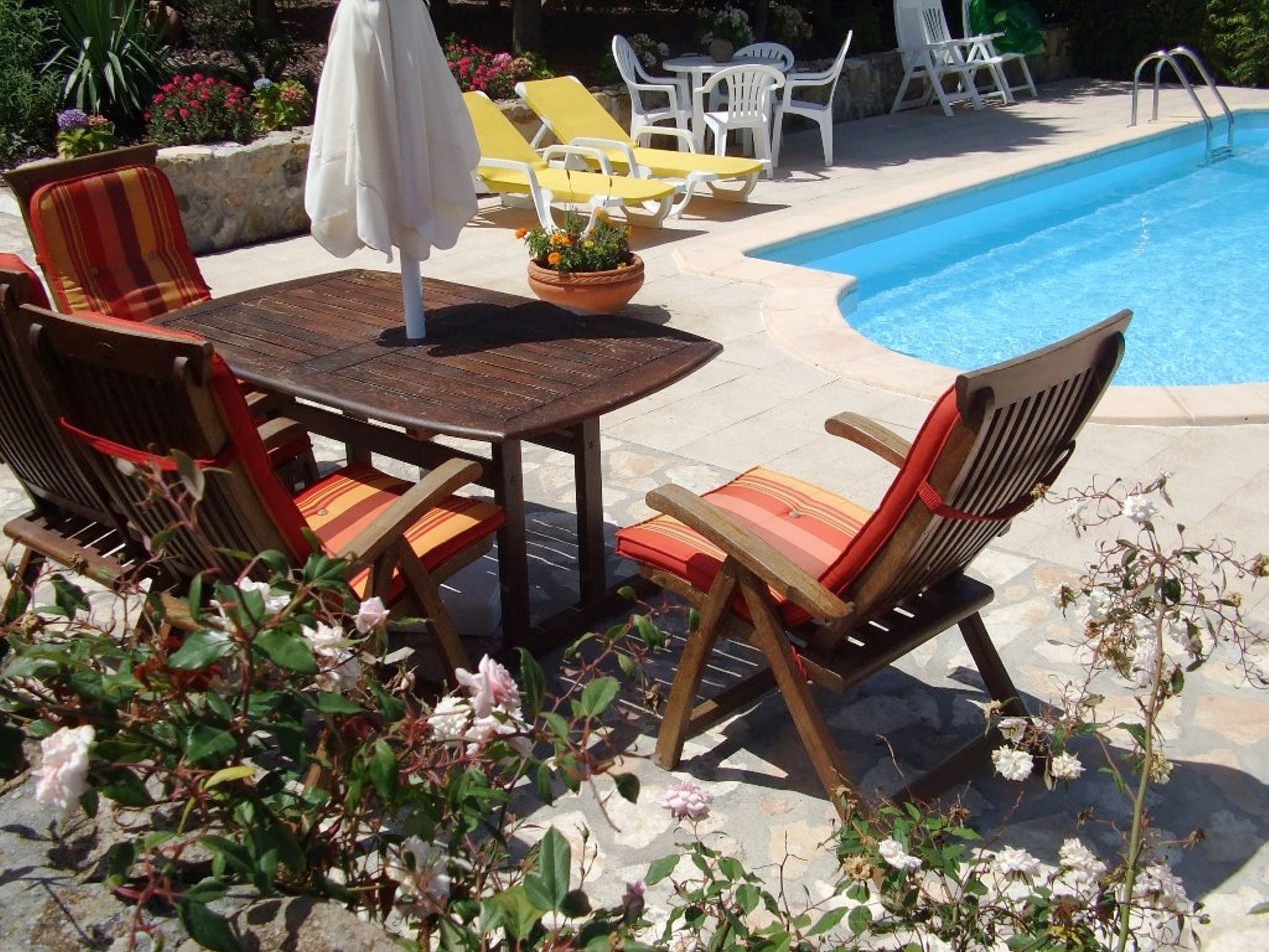 Haus in Colares mit privatem Pool-Binnen