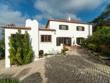 Holiday home Oliveiras House (CLE150)