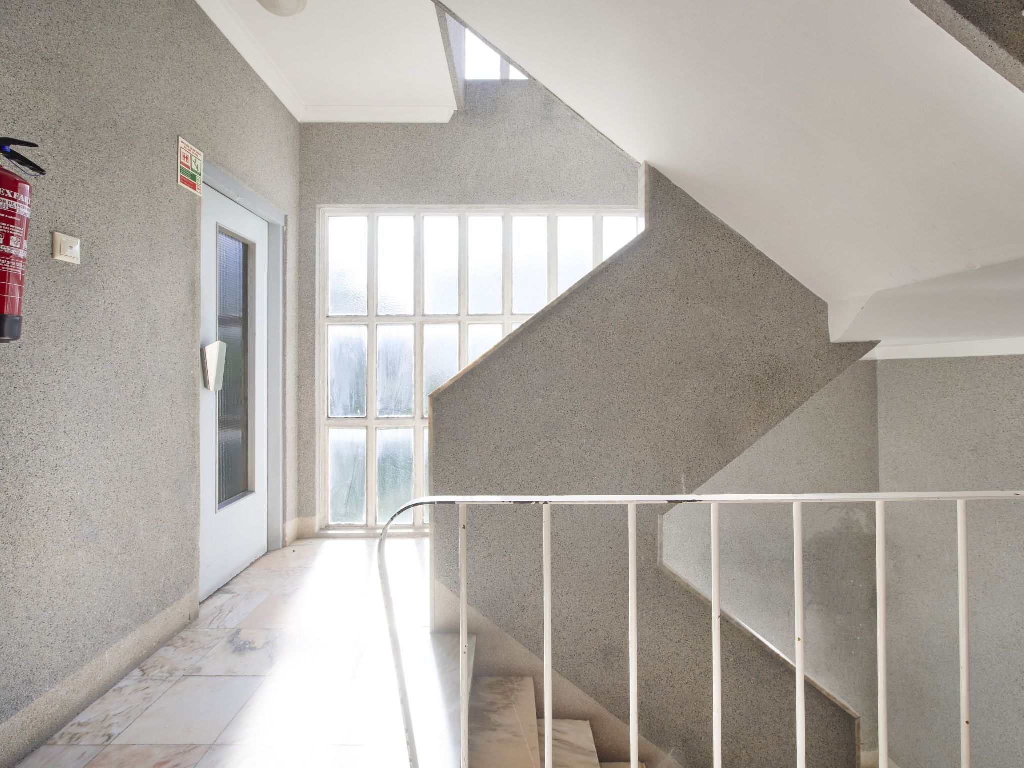 Estoril Valley by Lisbon-Coast vacation-Binnen