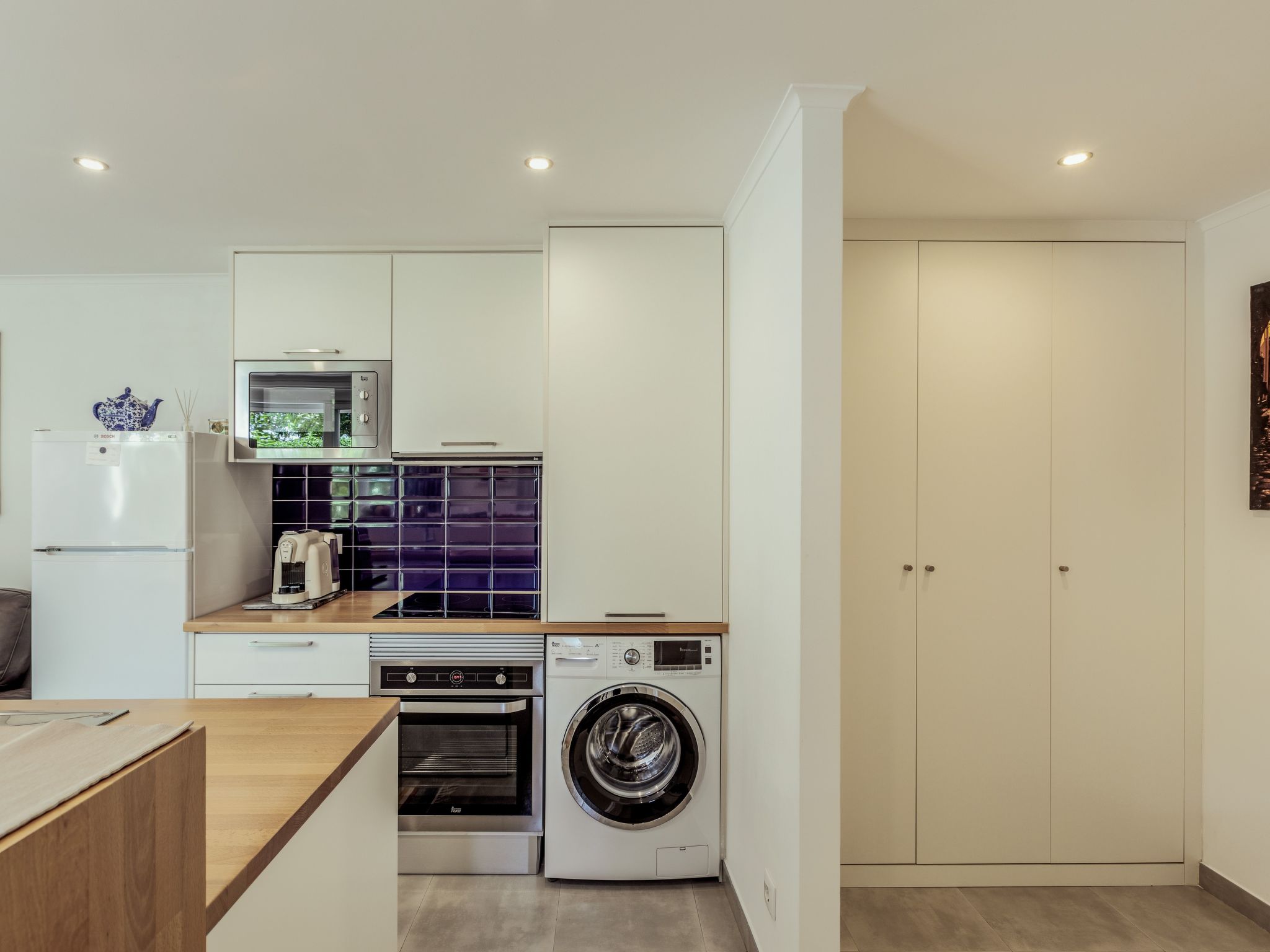 In Algés mit Kleinem gemeinsamem Pool-Binnen