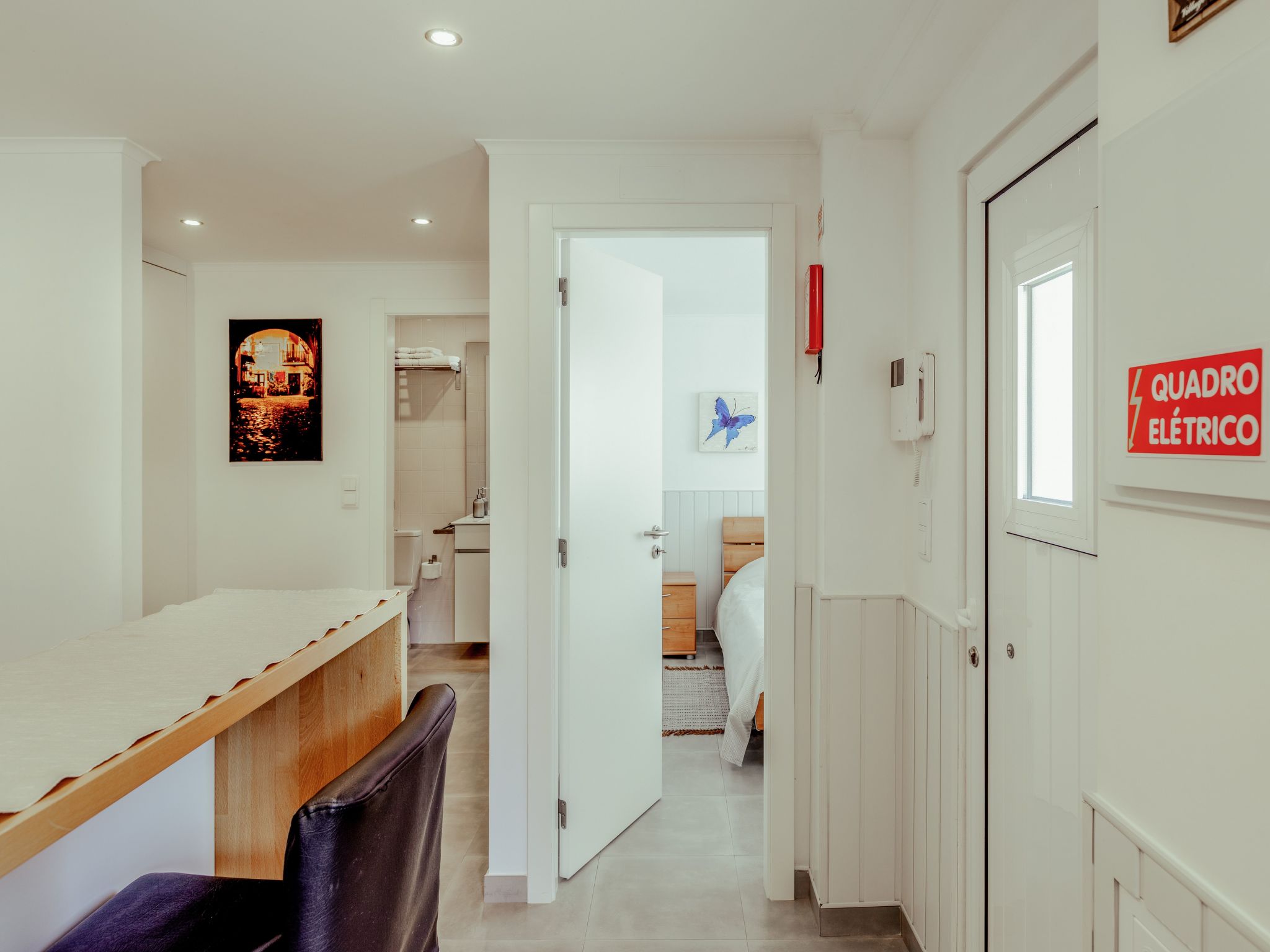 In Algés mit Kleinem gemeinsamem Pool-Binnen