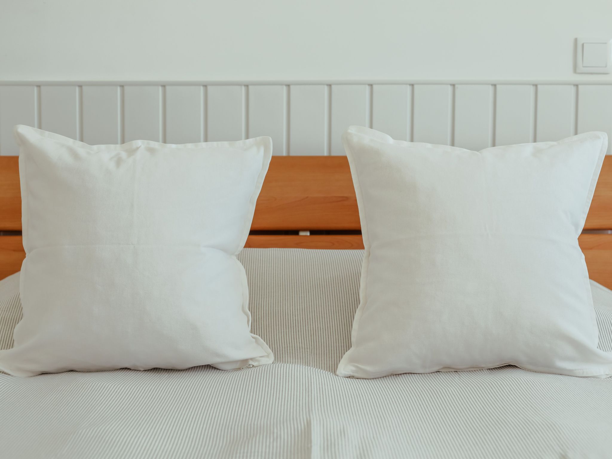 In Algés mit Kleinem gemeinsamem Pool-Binnen