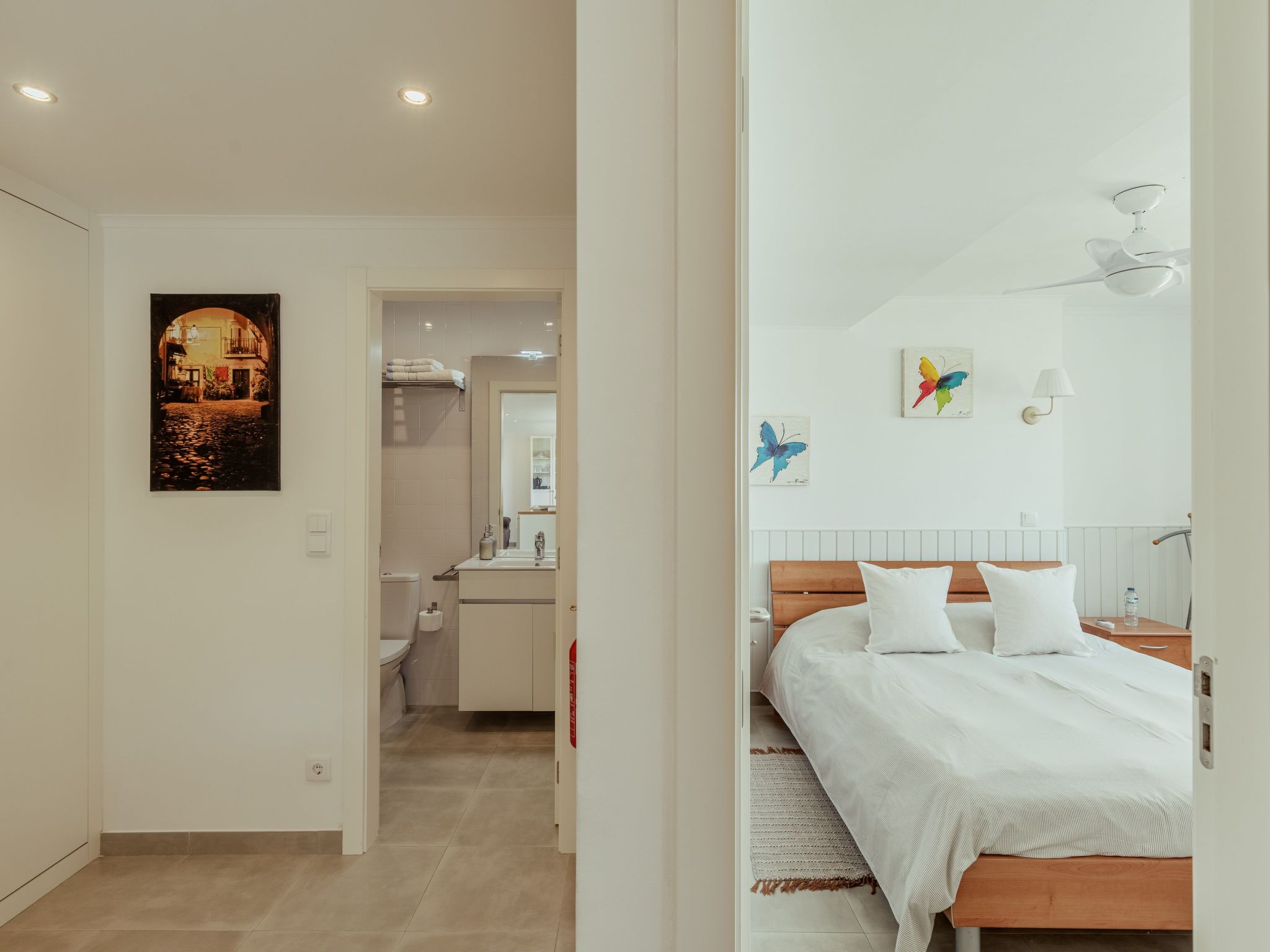 In Algés mit Kleinem gemeinsamem Pool-Binnen