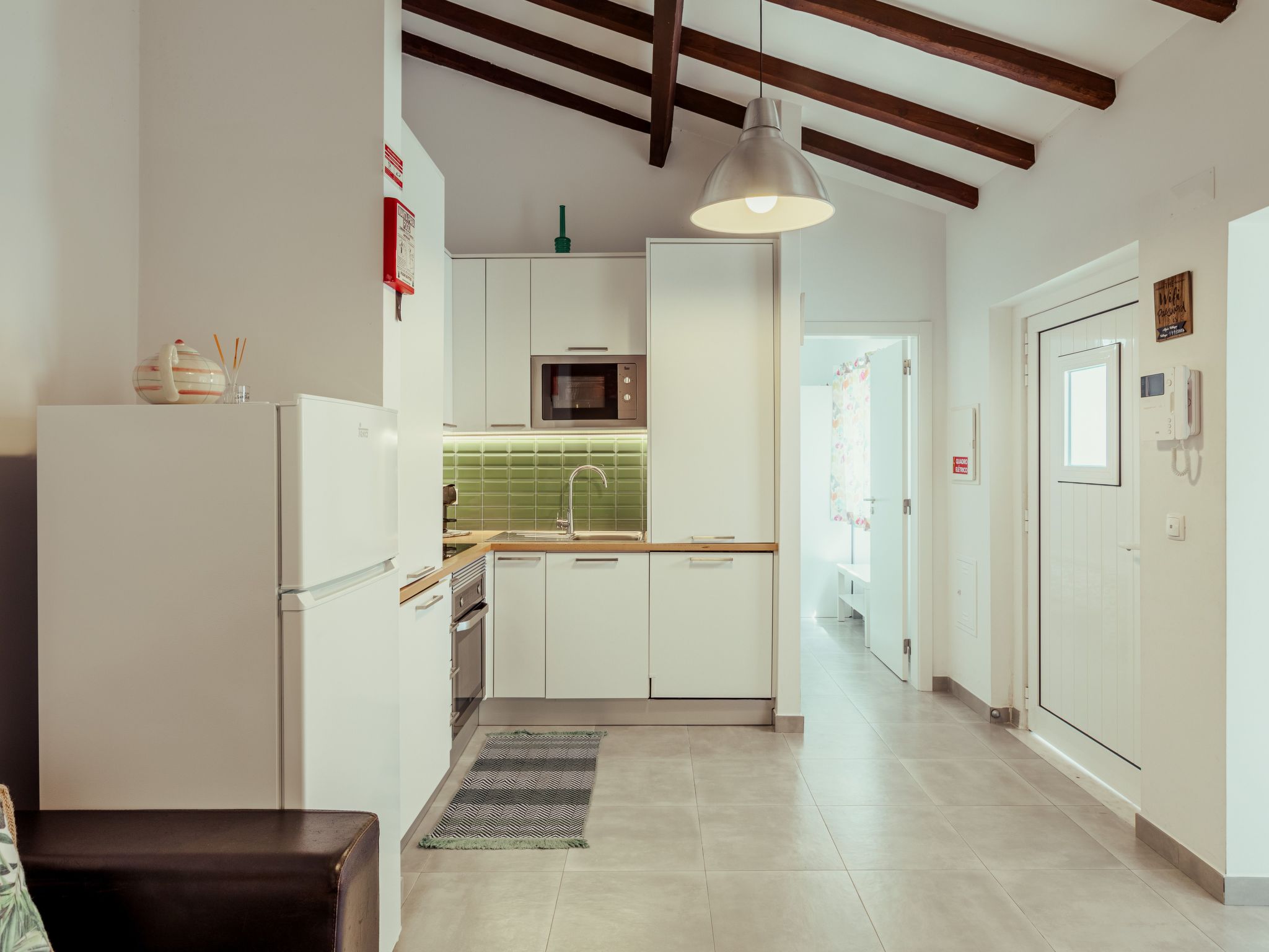 Nette Wohnung mit Kleinem gemeinsamem Pool-Binnen