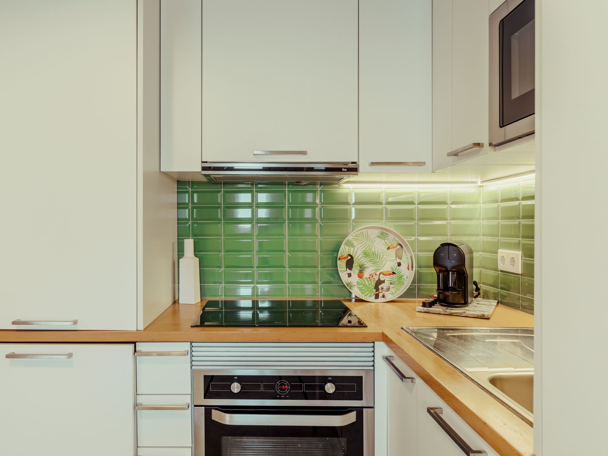 Nette Wohnung mit Kleinem gemeinsamem Pool-Binnen