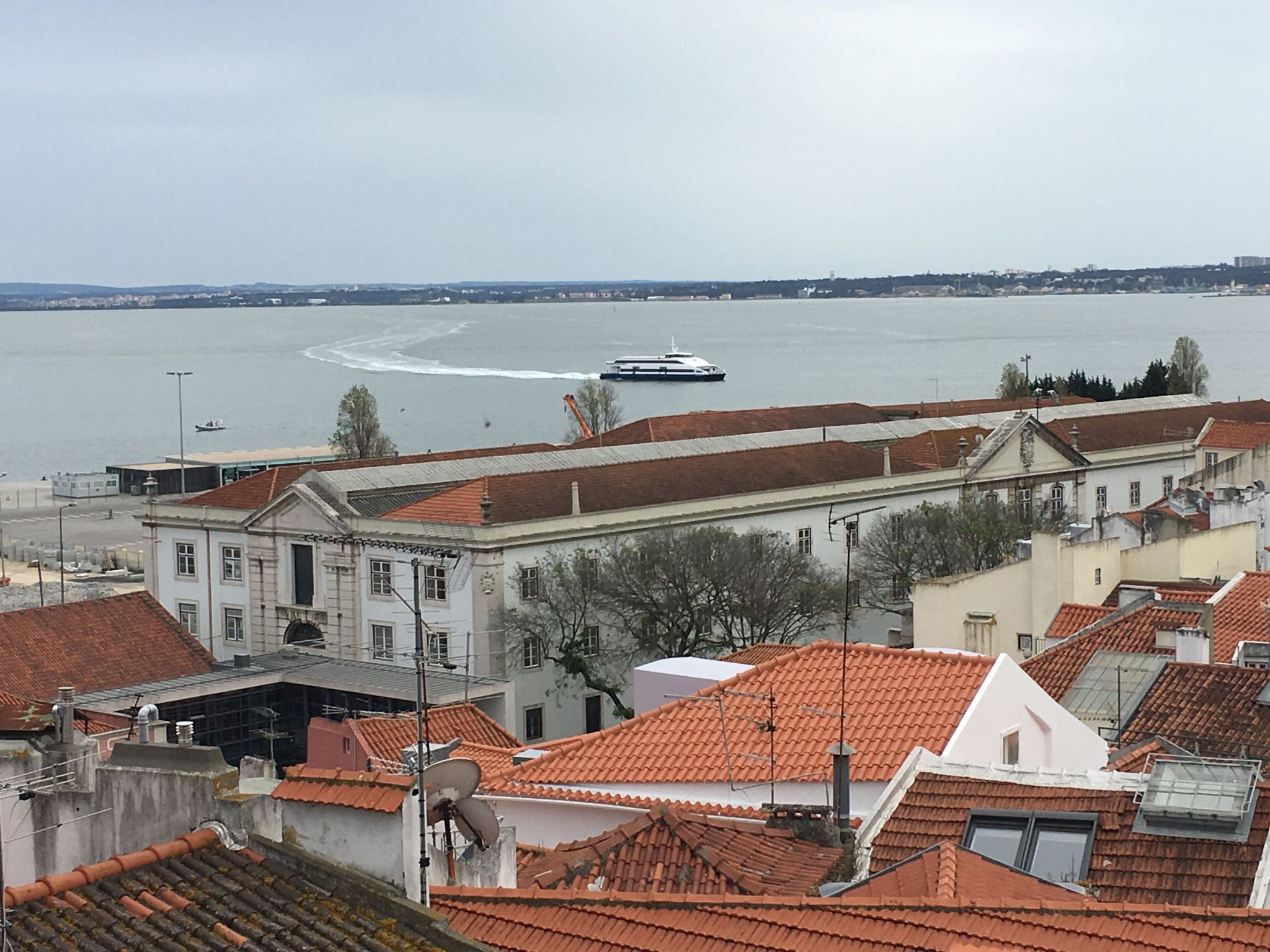 Alfama Right Point, Gemütliches Haus-Image-tags.info