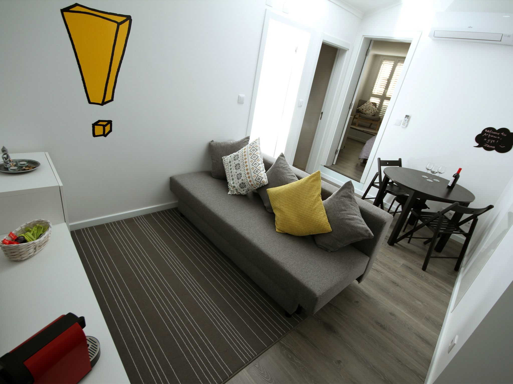 Alfama Right Point, Erstaunliches Haus-Binnen