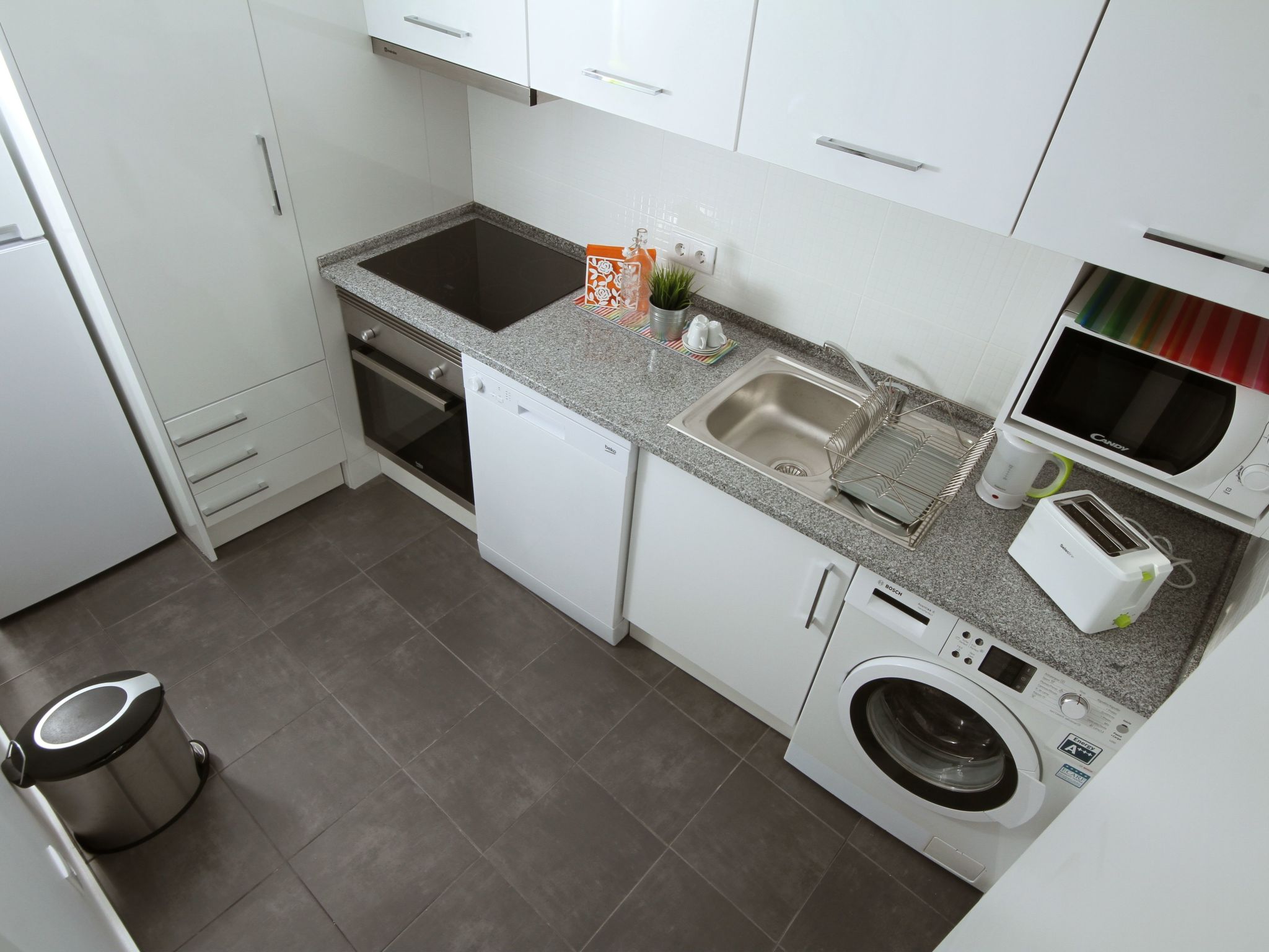 Alfama Right Point, Erstaunliches Haus-Image-tags.info