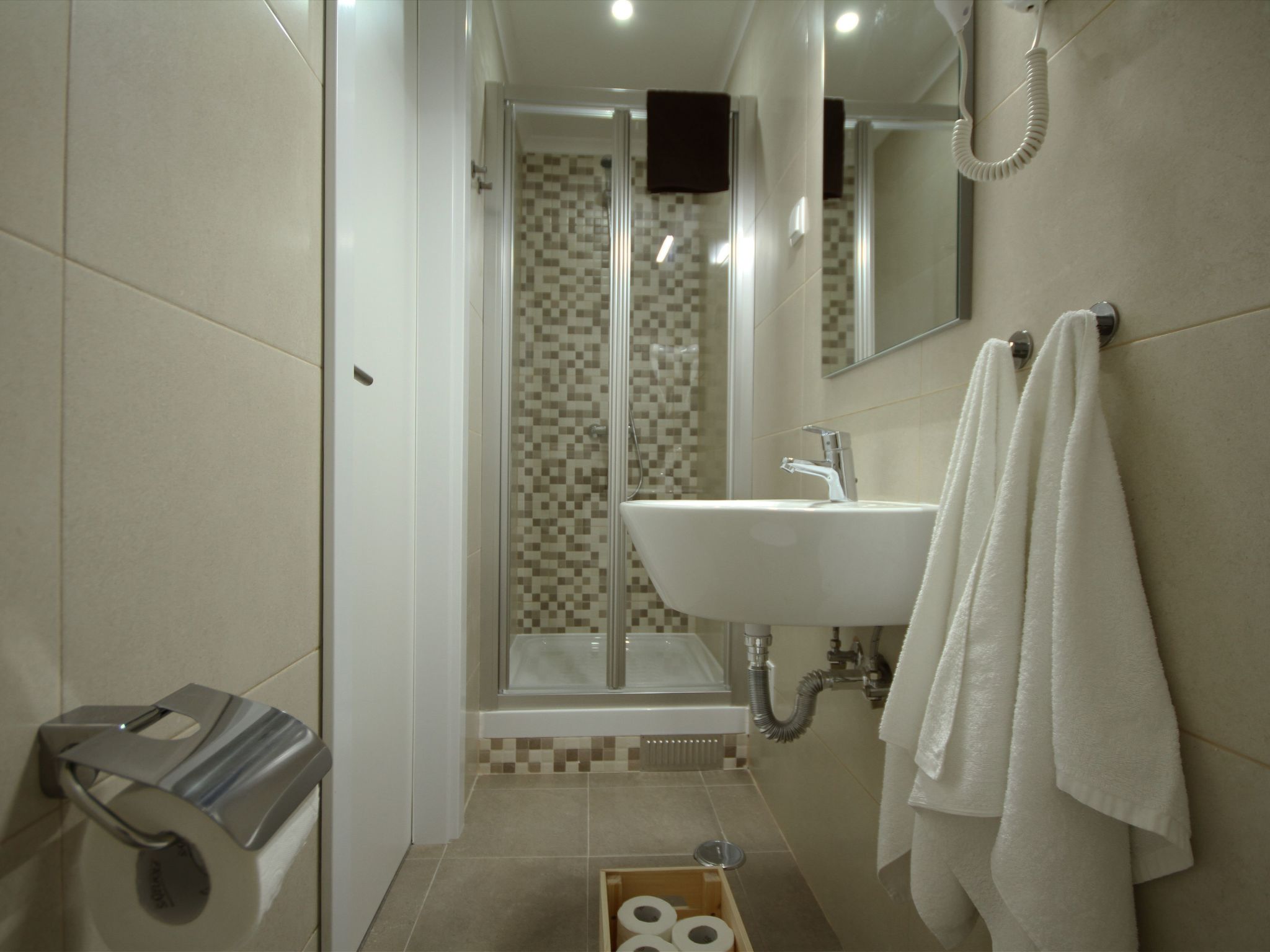 Alfama Right Point, Trendy Haus-Binnen