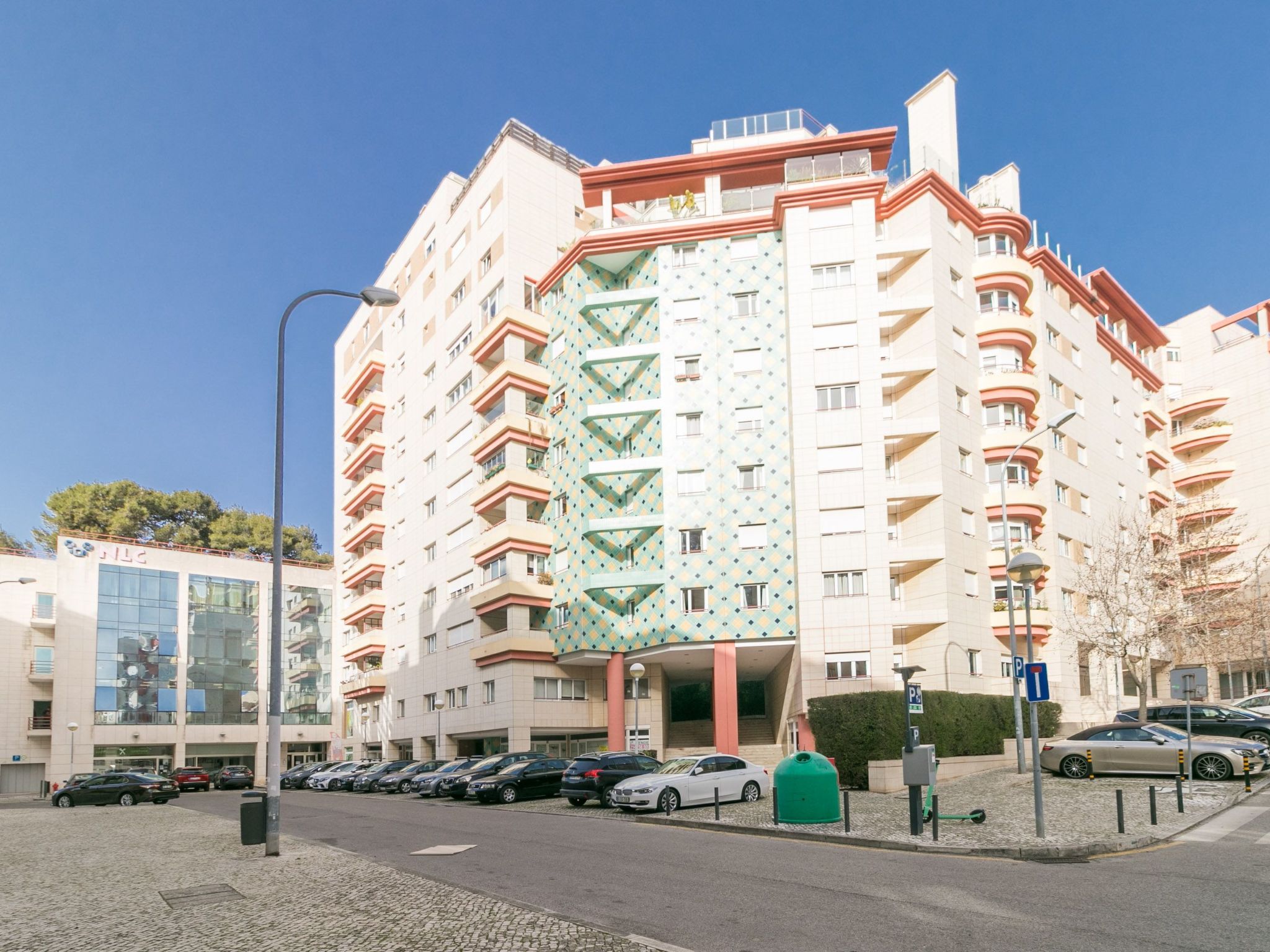 Appartement The Metropolitan- Premium-Wohnung mit Balkon, Parkplatz – Extérieur de la maison, photo 35 sur 41