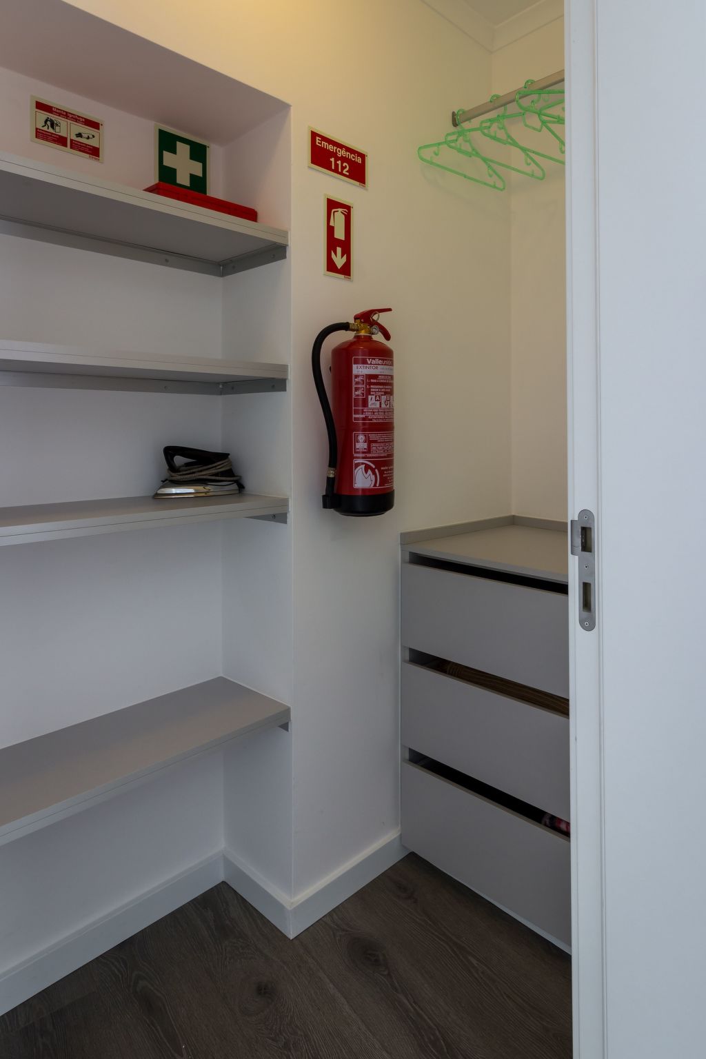 Alfama Right Point, Schönes Haus-Image-tags.info