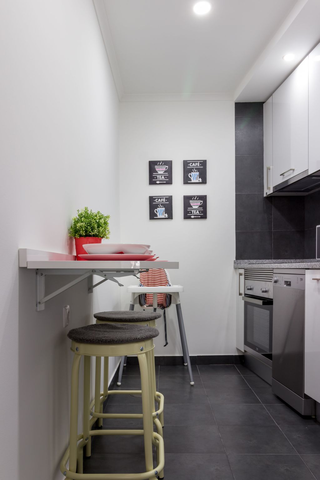 Alfama Right Point, Schönes Haus-Binnen