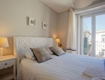 Ruim 3-kamer appartement in hartje Lissabon voor 5 personen - thumbnail 2