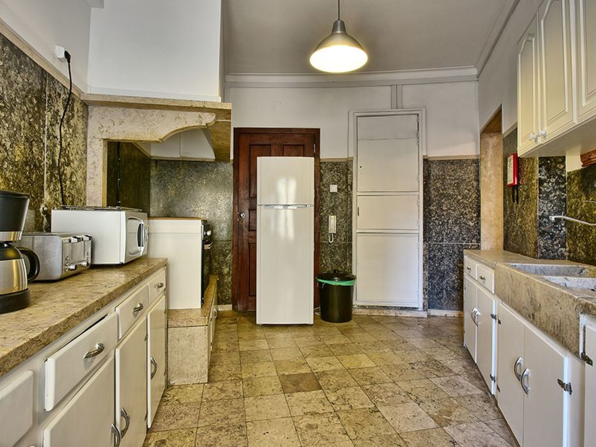 Studio für 19 Personen und 1 Kind in Lissabon, Região de Lisboa (Costa de Lisbo-Binnen