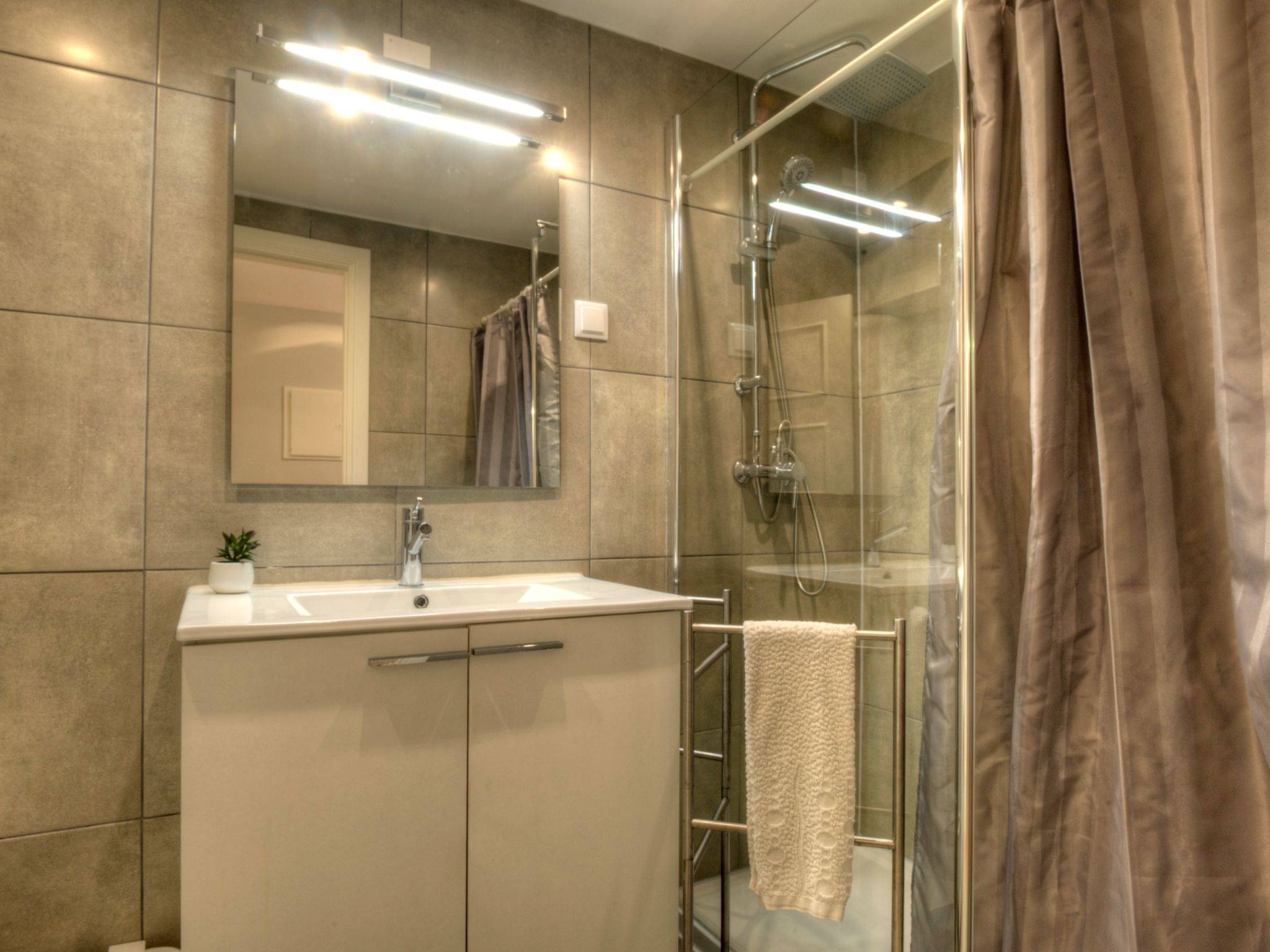 Engelsterrasse-Binnen