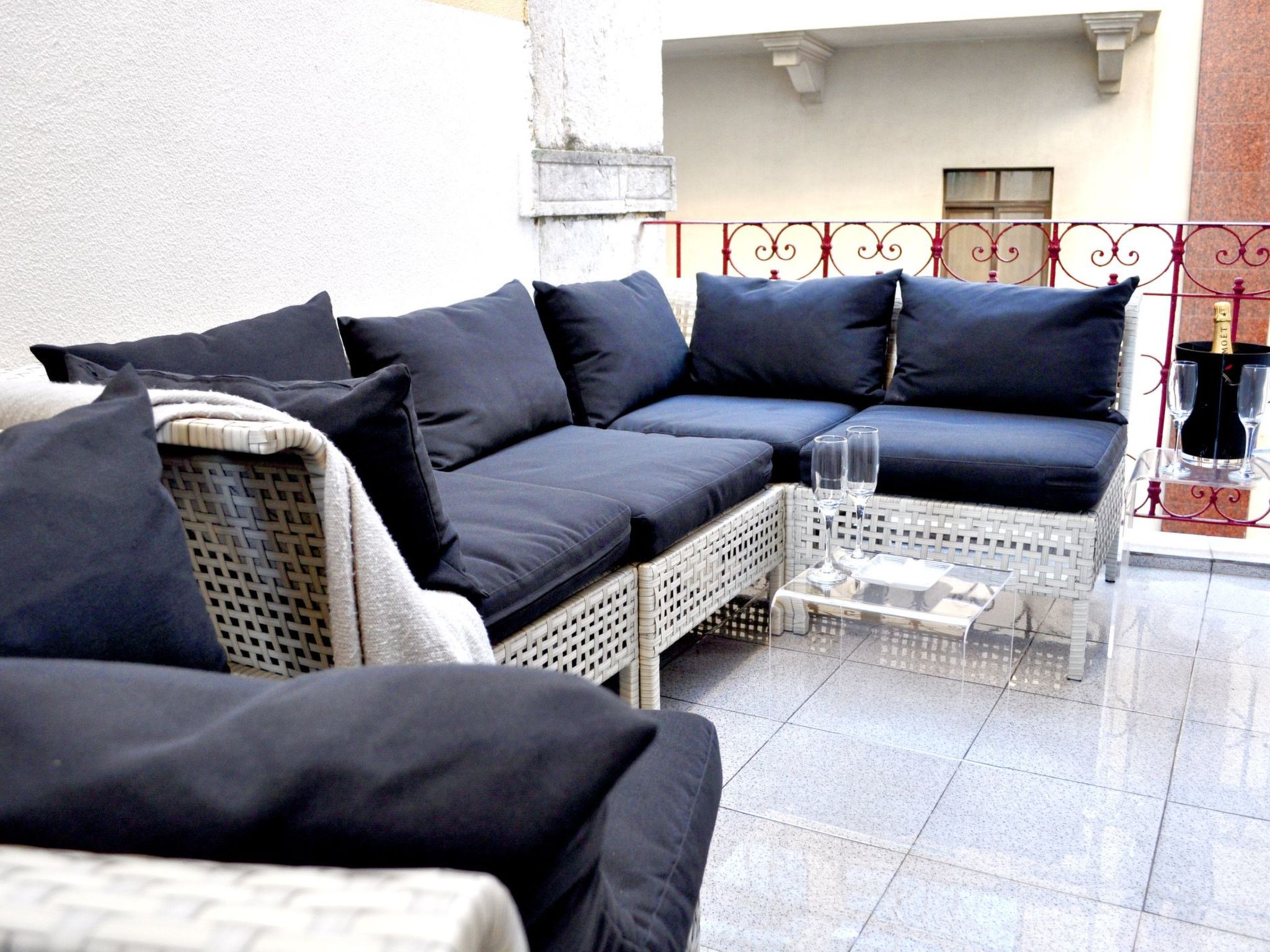 Intendente-Terrasse-Binnen